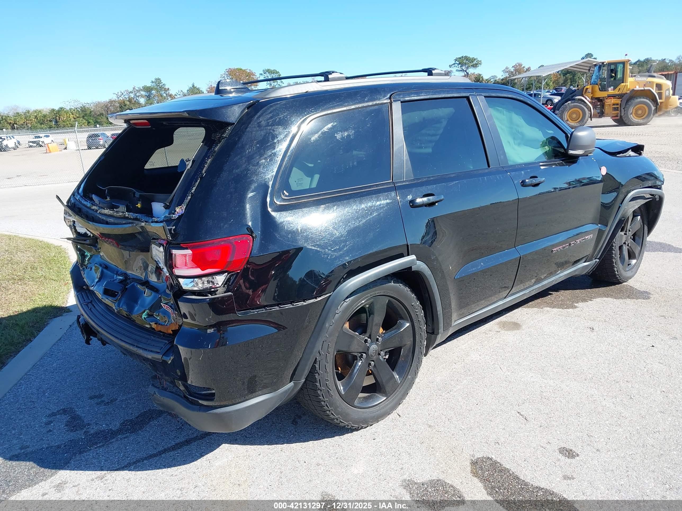 JEEP GRAND image 4