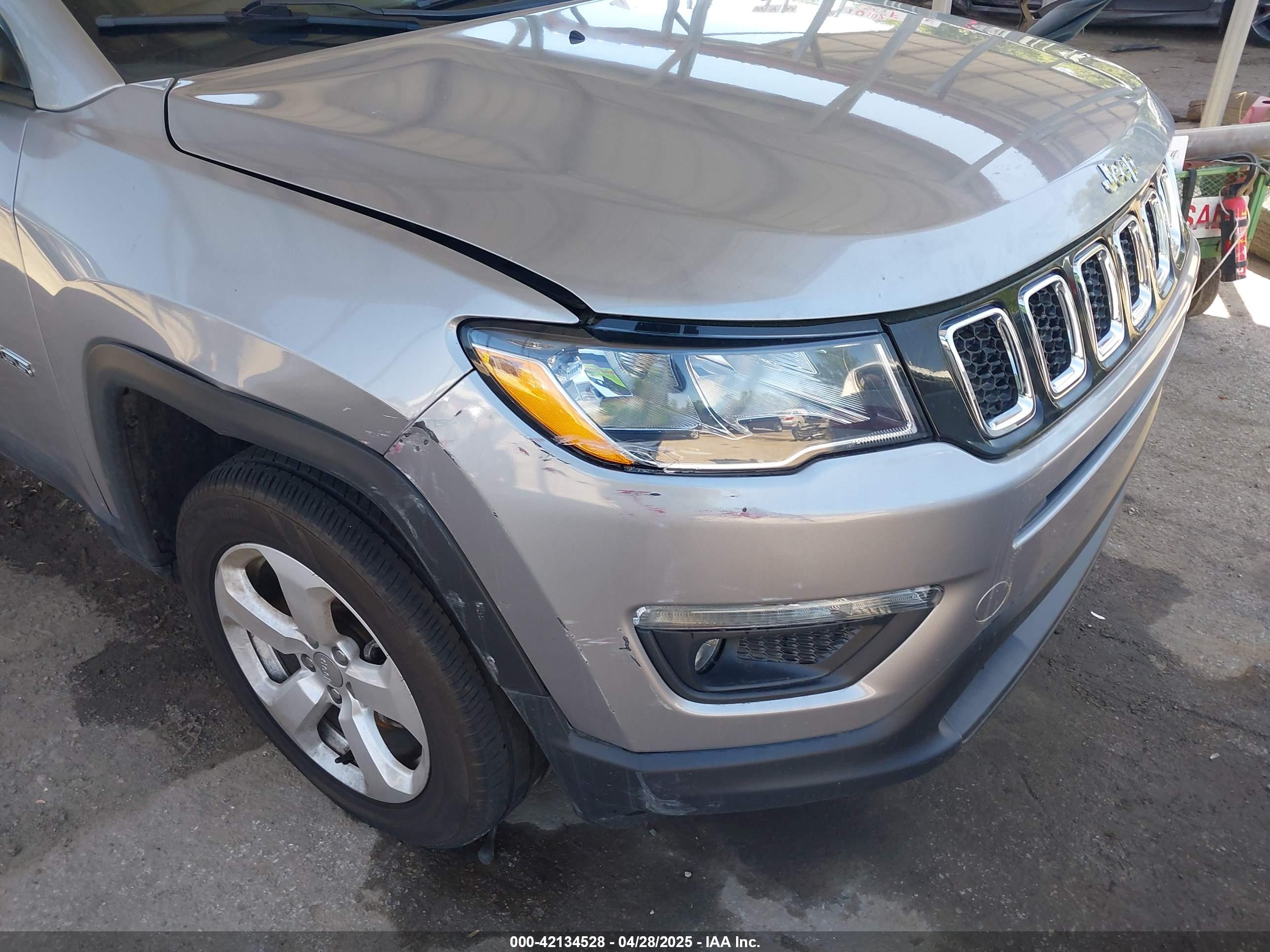 JEEP COMPASS image 6