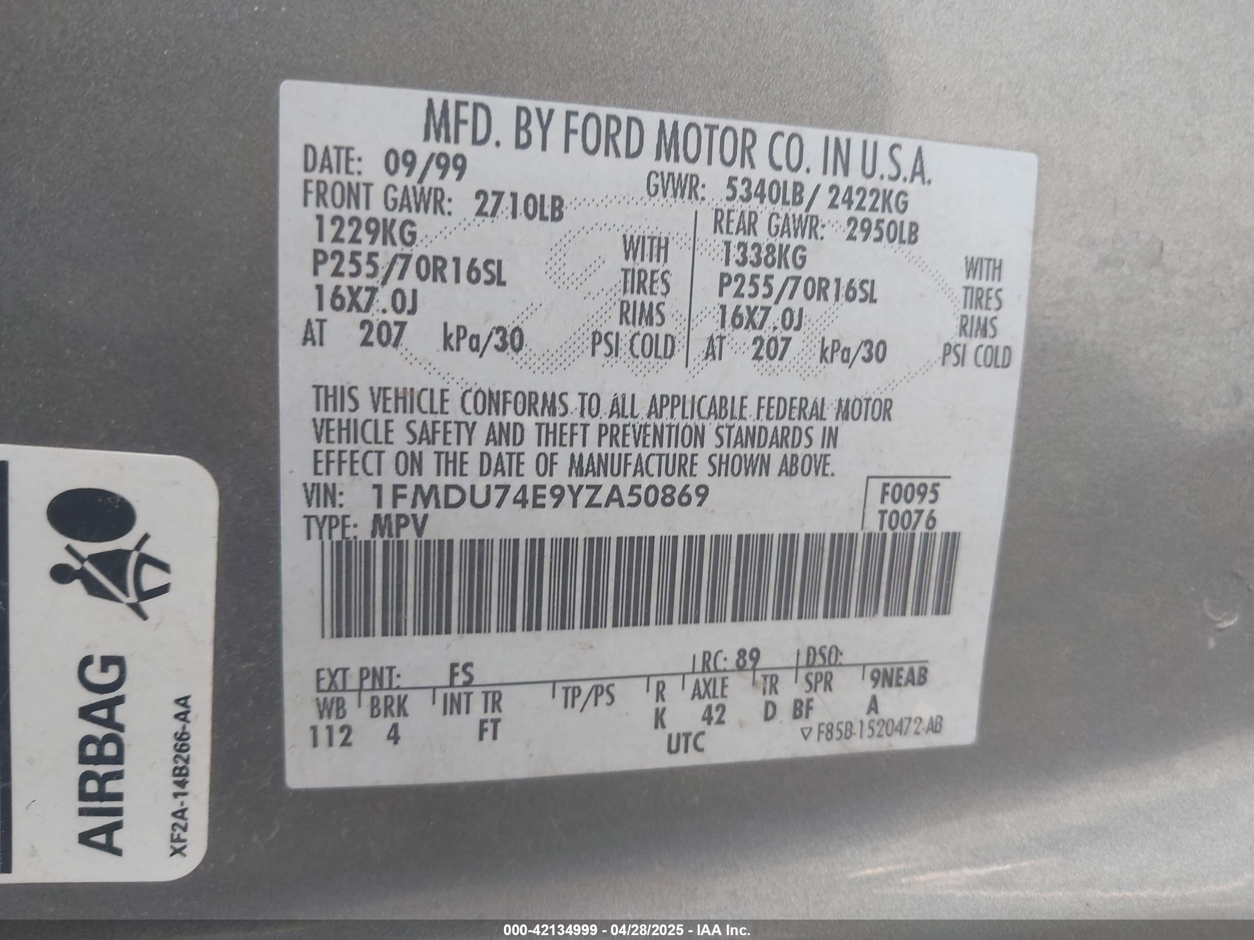 FORD EXPLORER image 9
