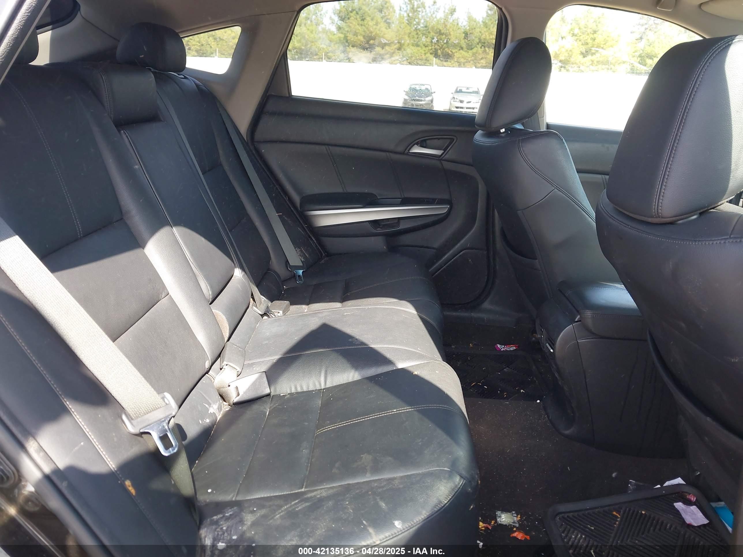 HONDA CROSSTOUR image 8
