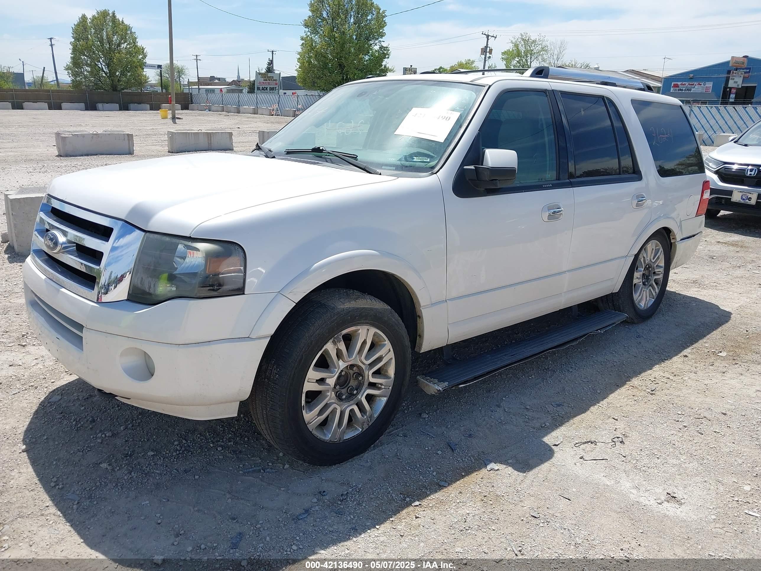 FORD EXPEDITION image 2