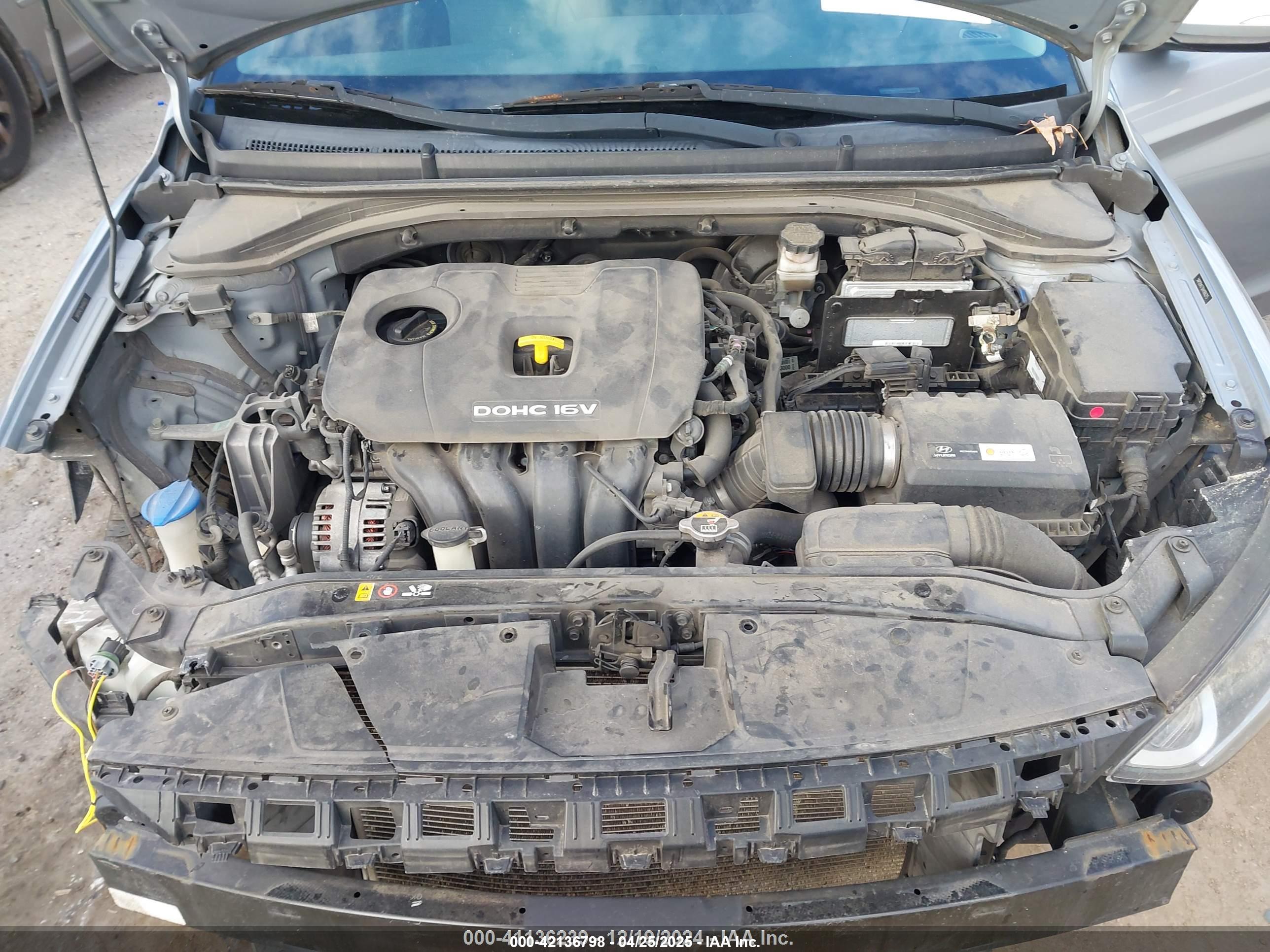 HYUNDAI ELANTRA image 10