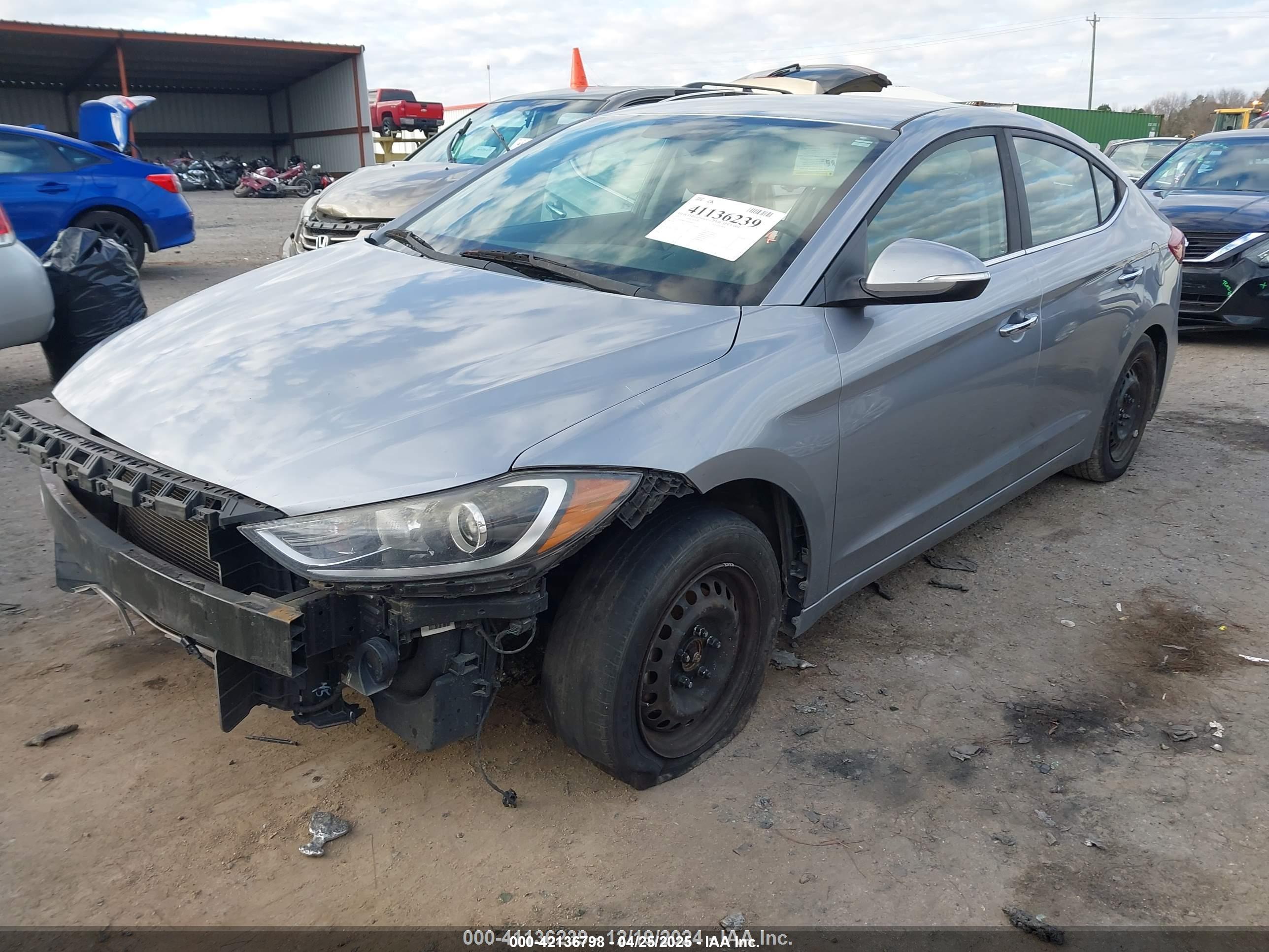 HYUNDAI ELANTRA image 2
