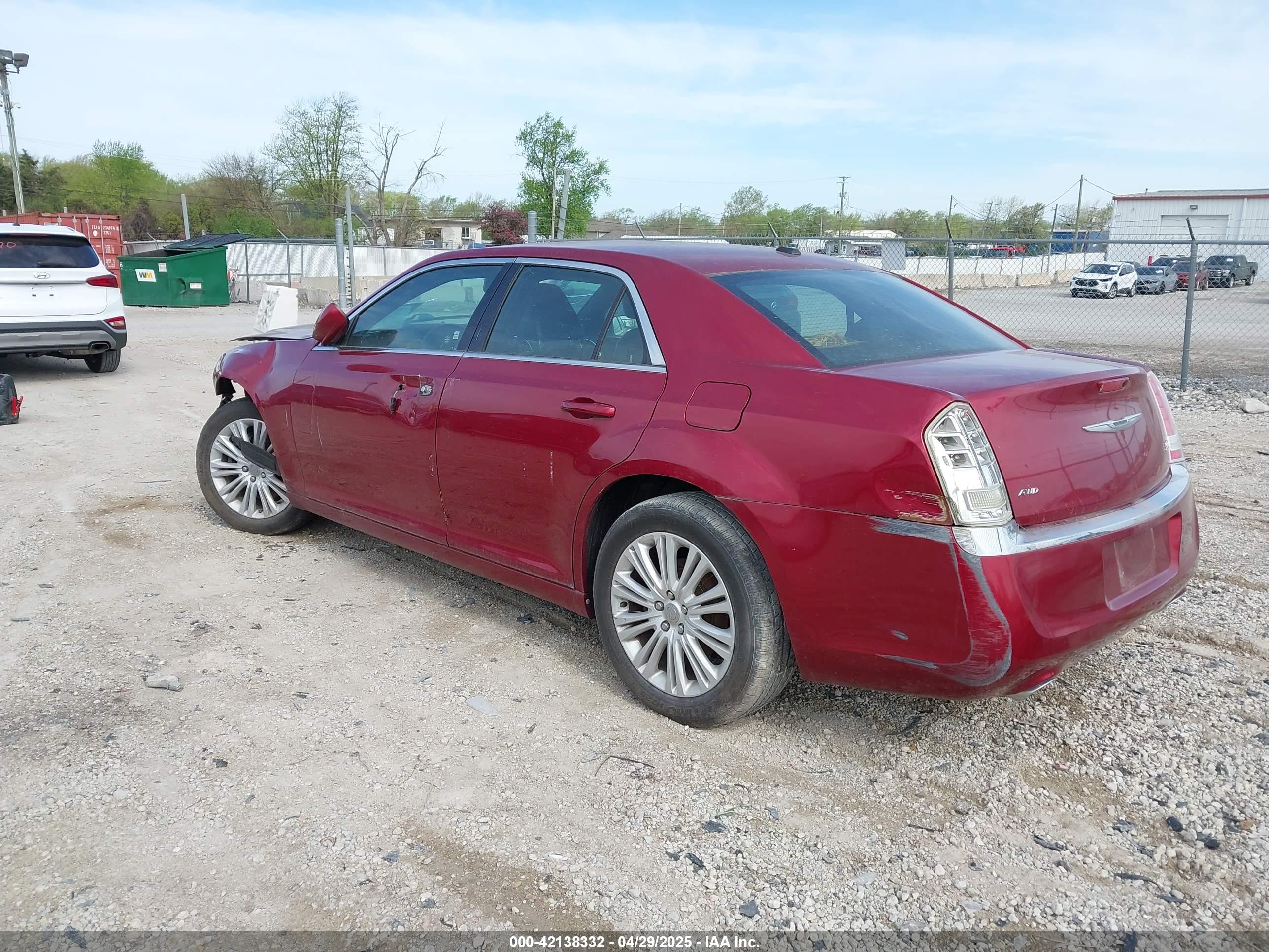 CHRYSLER 300 image 3