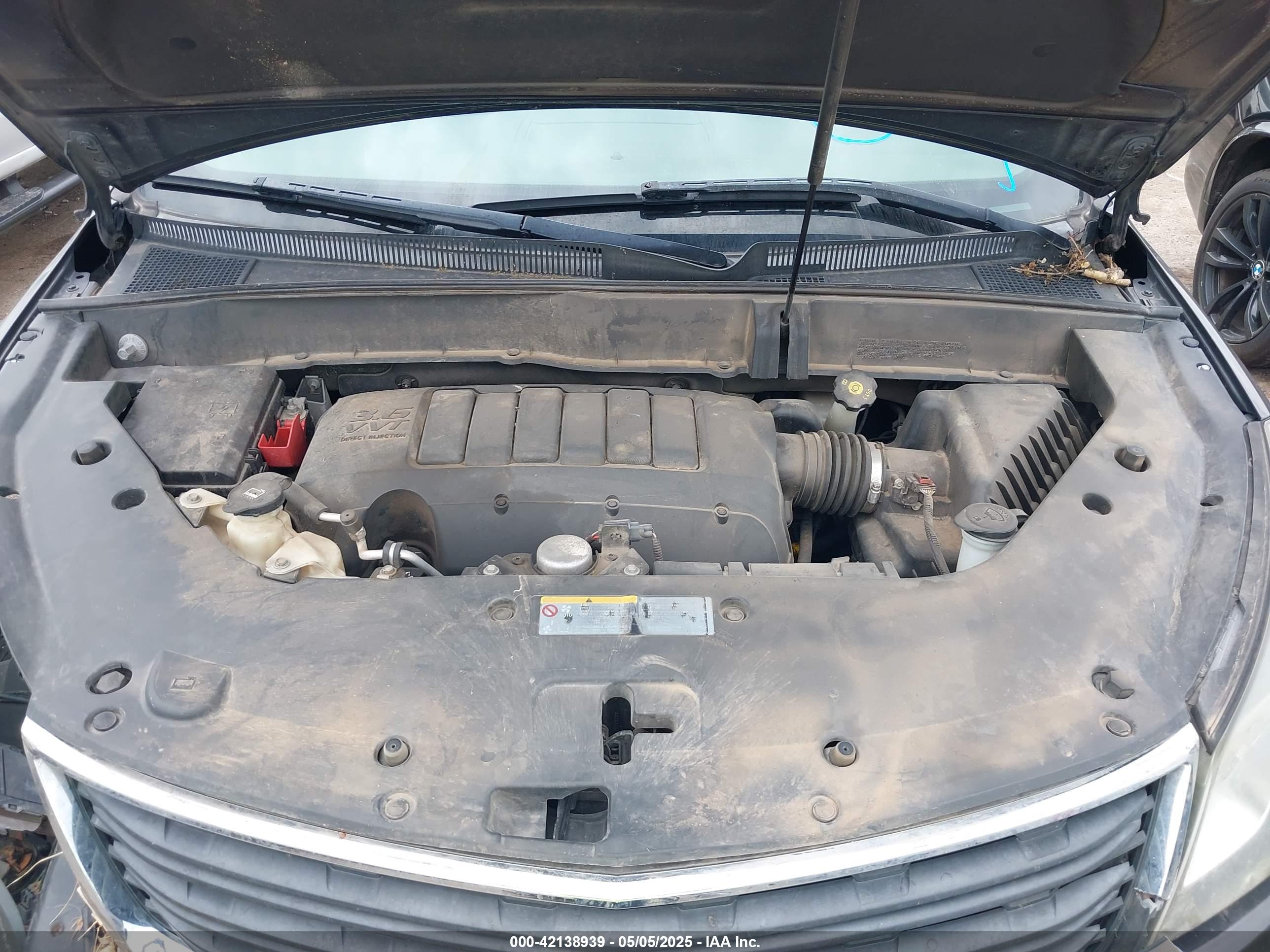 CHEVROLET TRAVERSE image 10