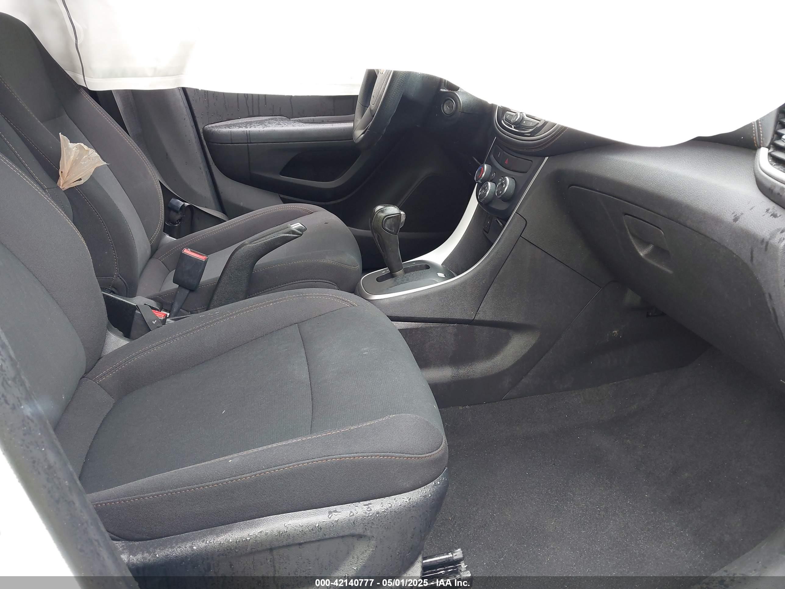 CHEVROLET TRAX image 5