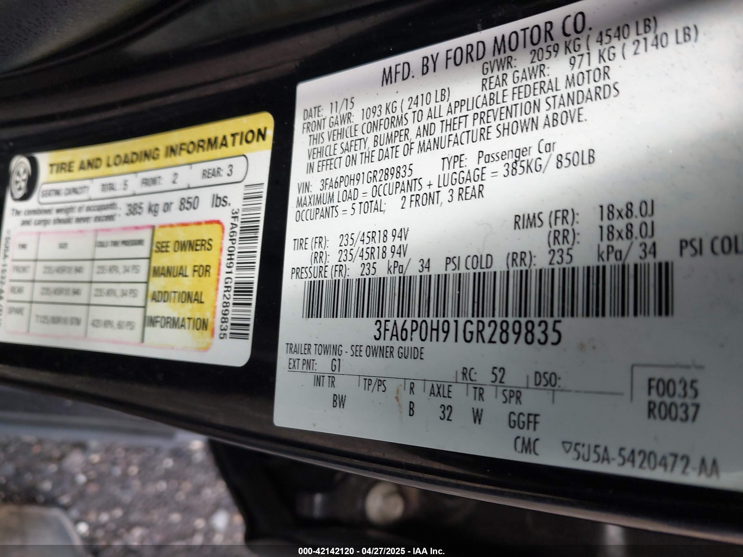 FORD FUSION image 9