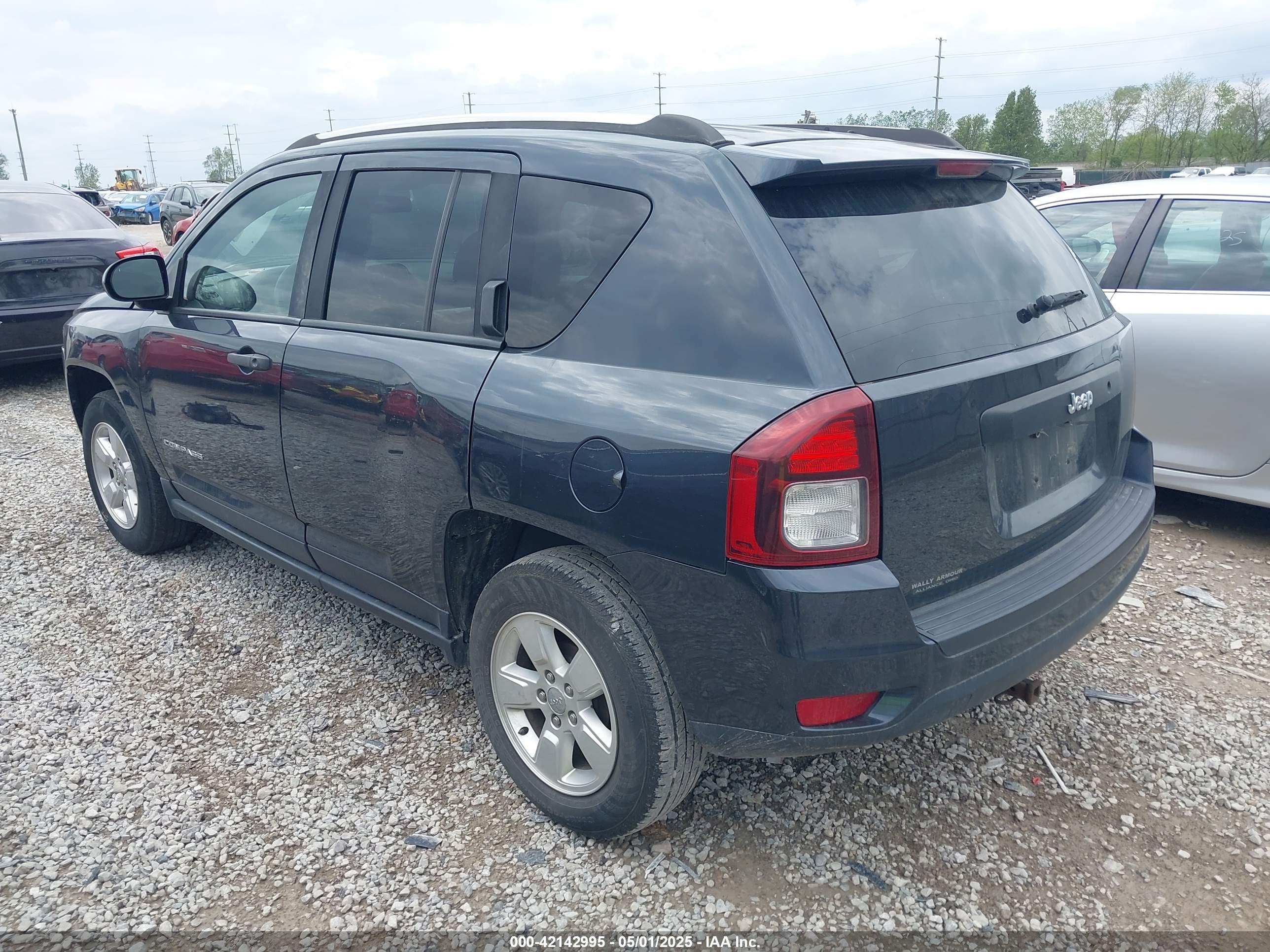 JEEP COMPASS image 3