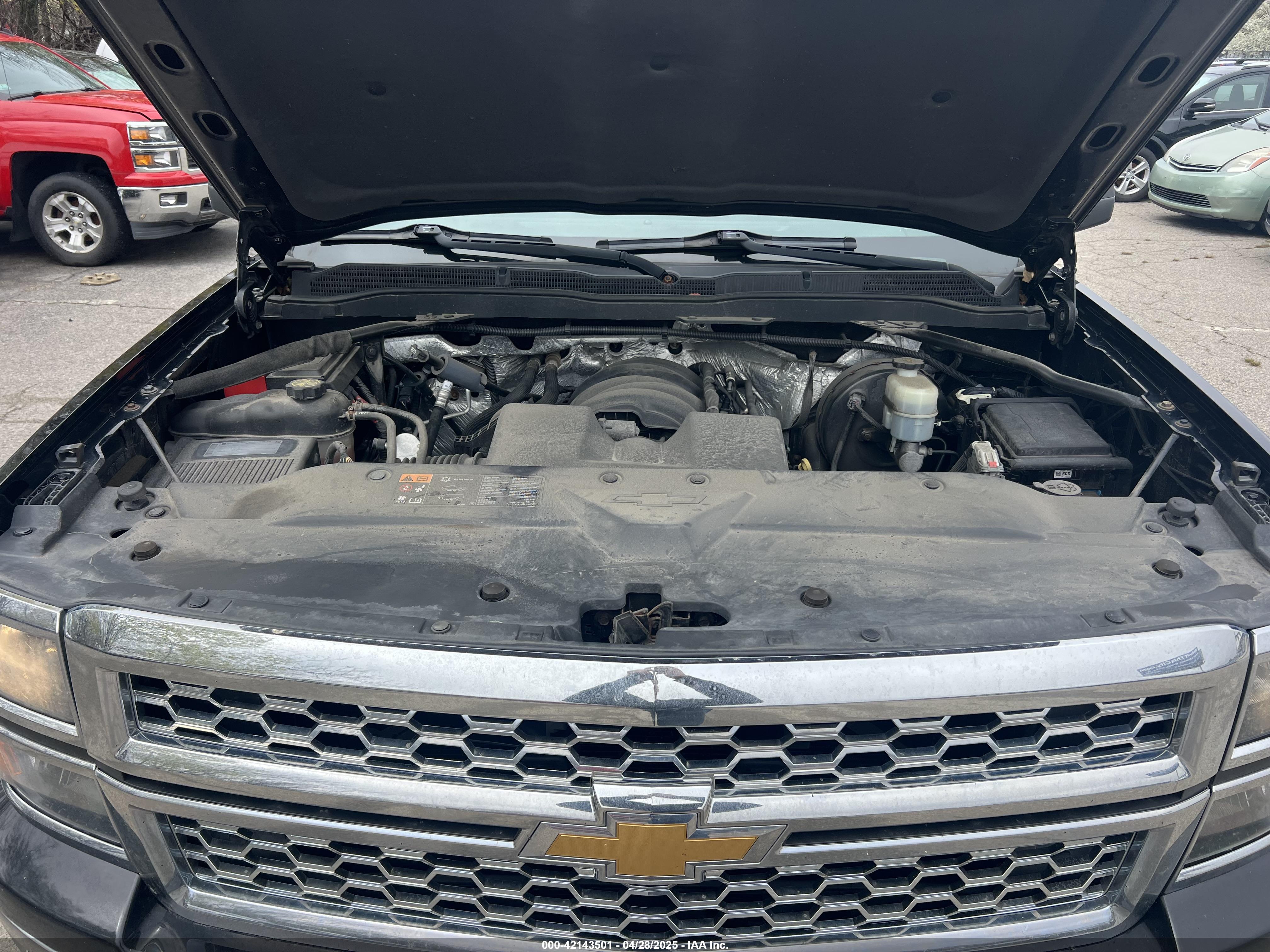 CHEVROLET SILVERADO image 10