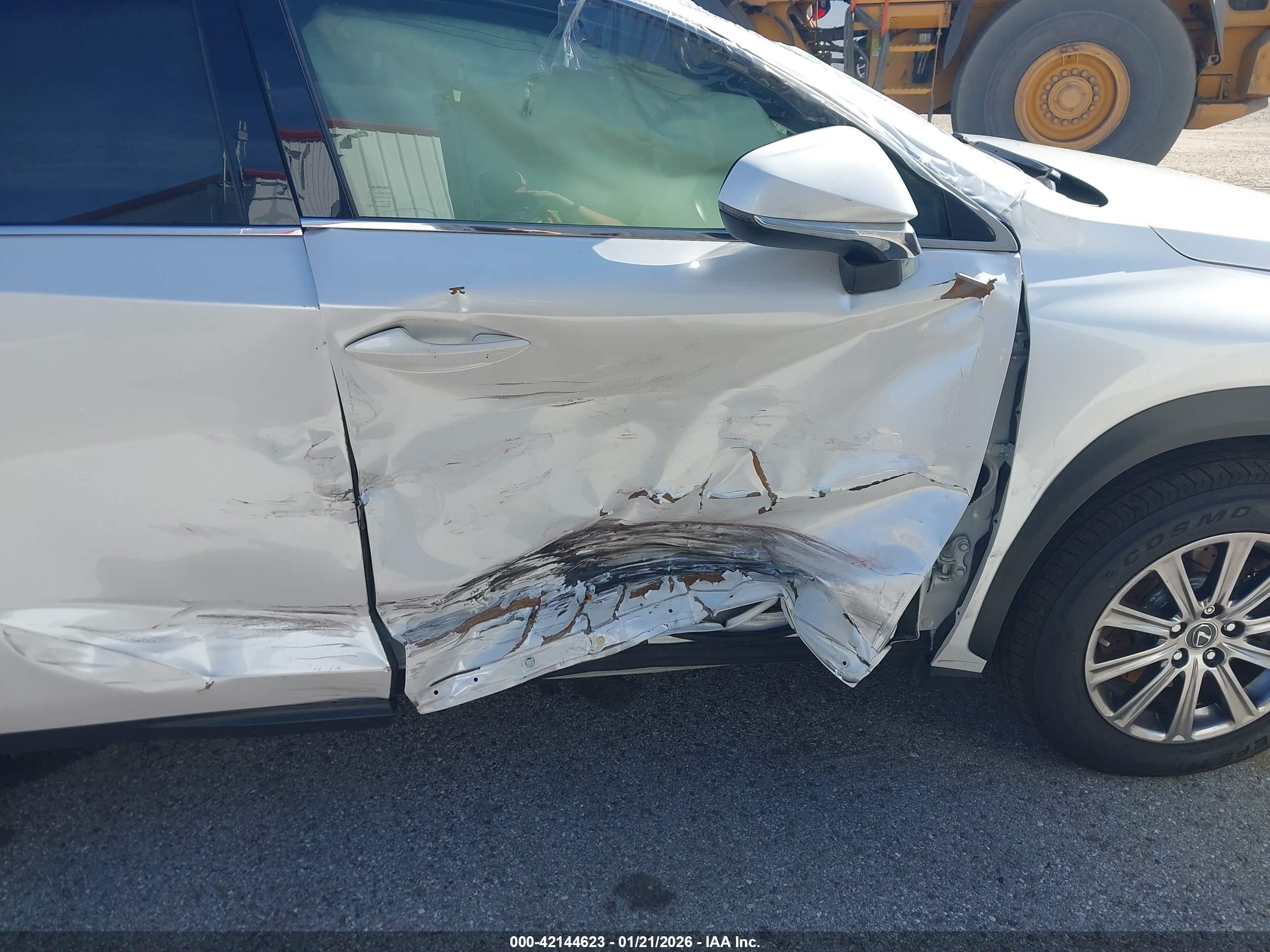 LEXUS NX image 6