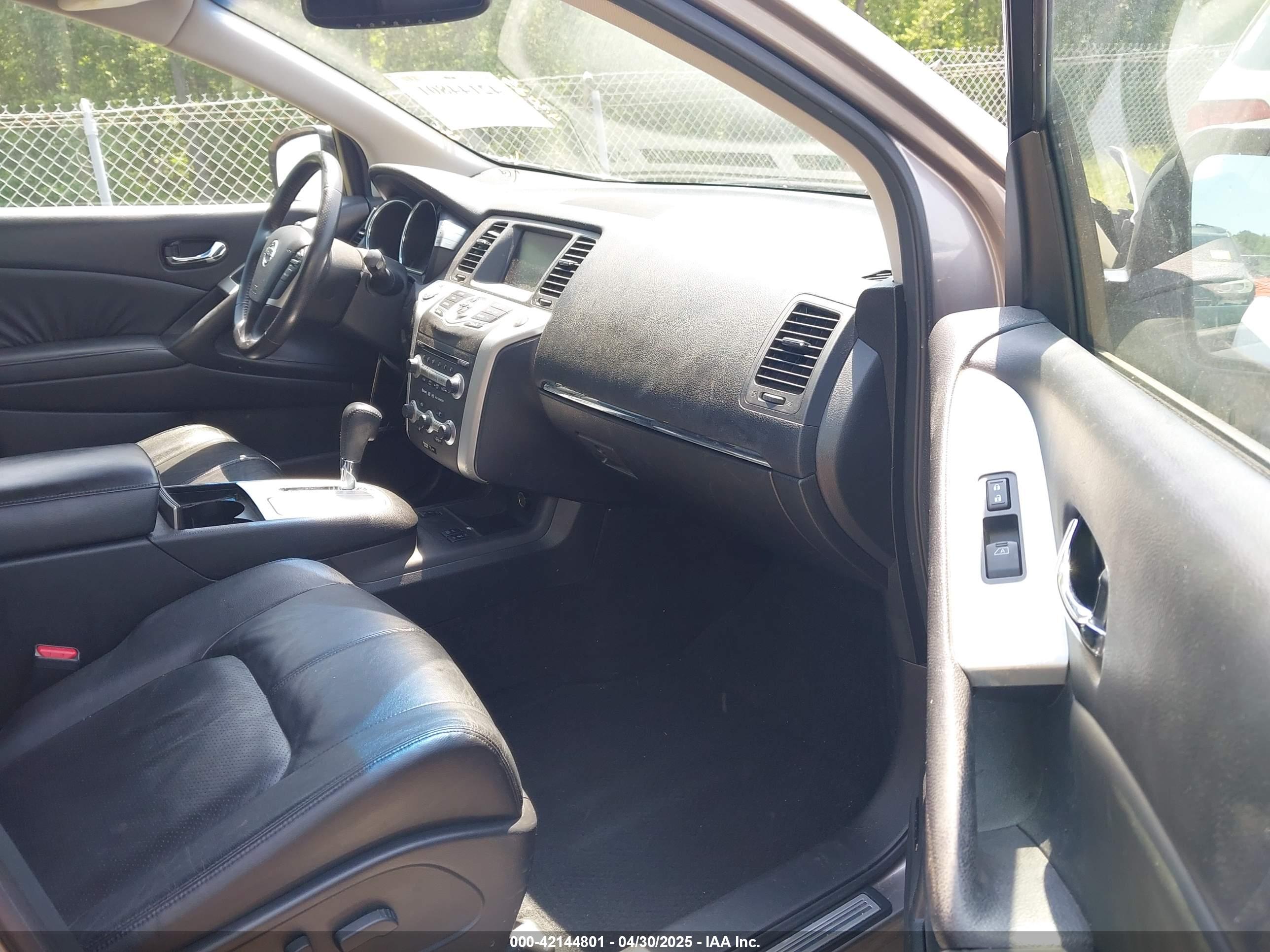 NISSAN MURANO image 5