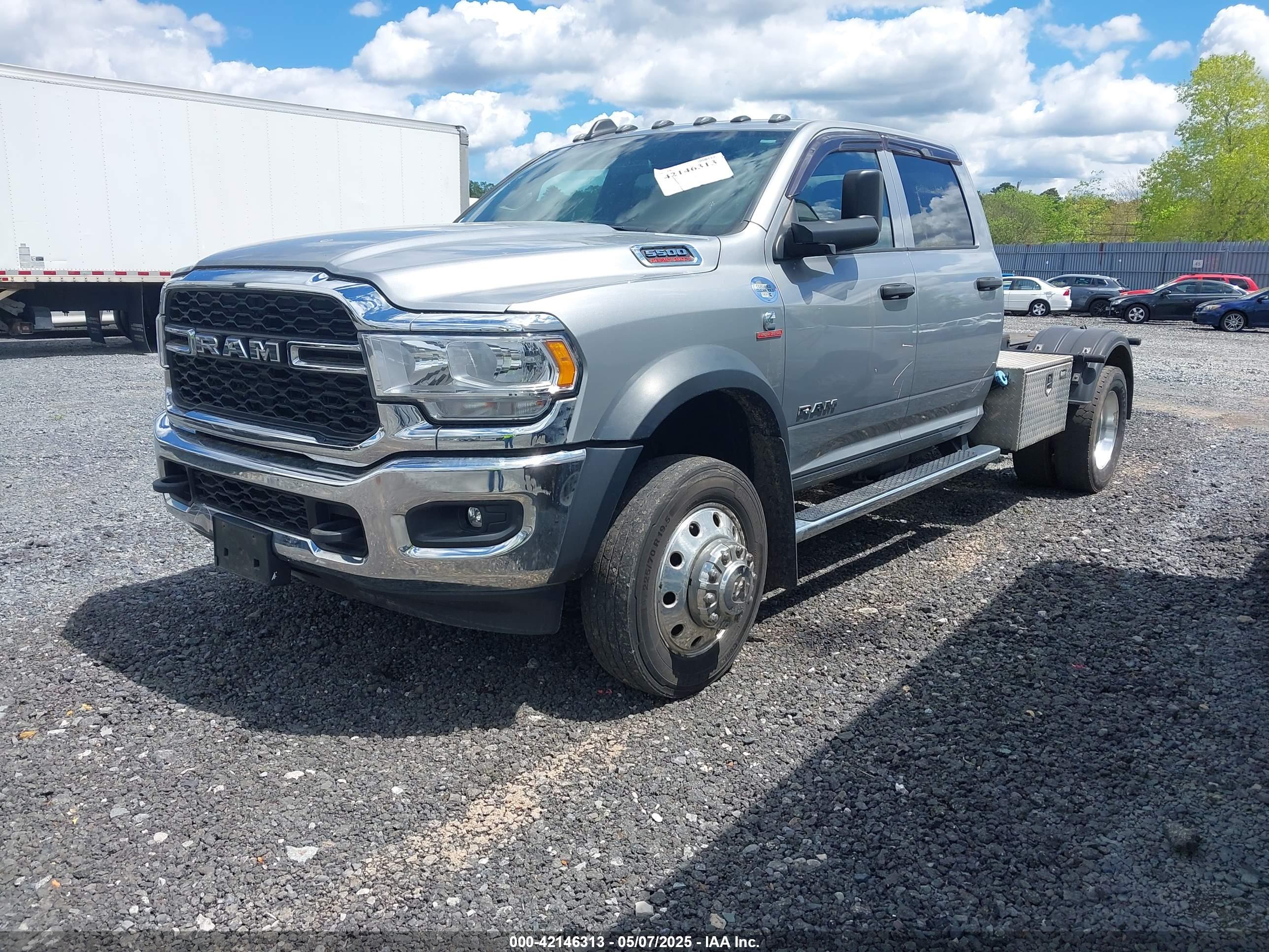 RAM 5500 image 2