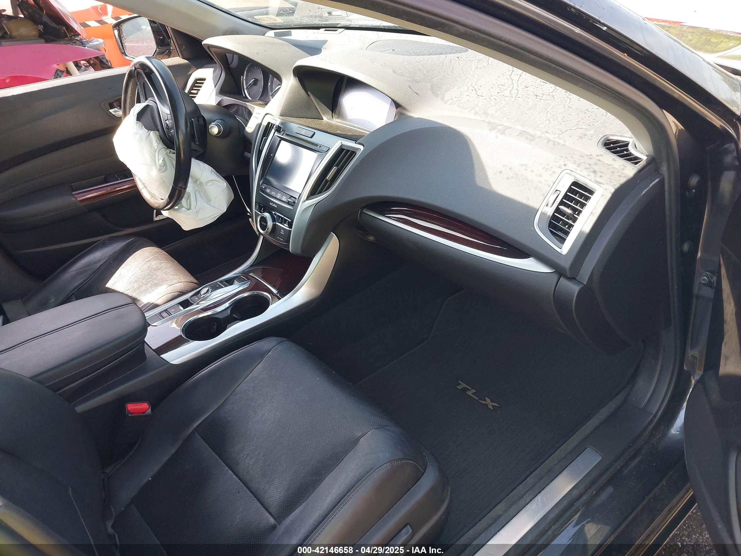 ACURA TLX image 5