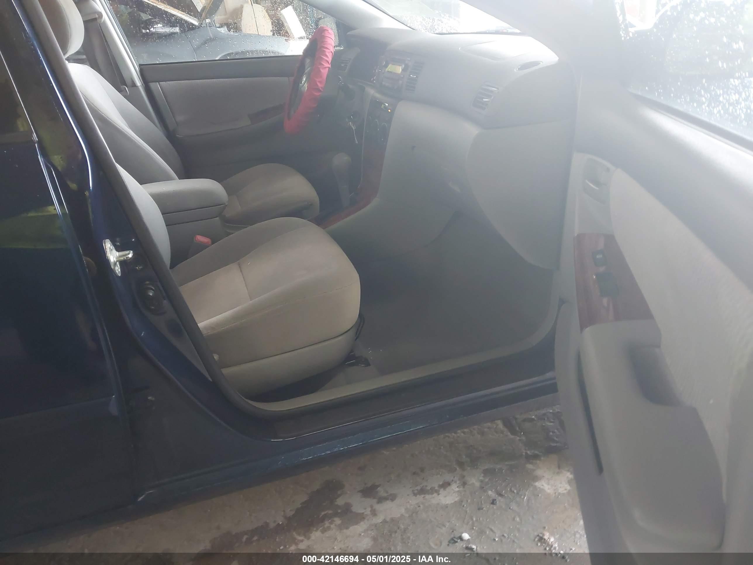 TOYOTA COROLLA image 5