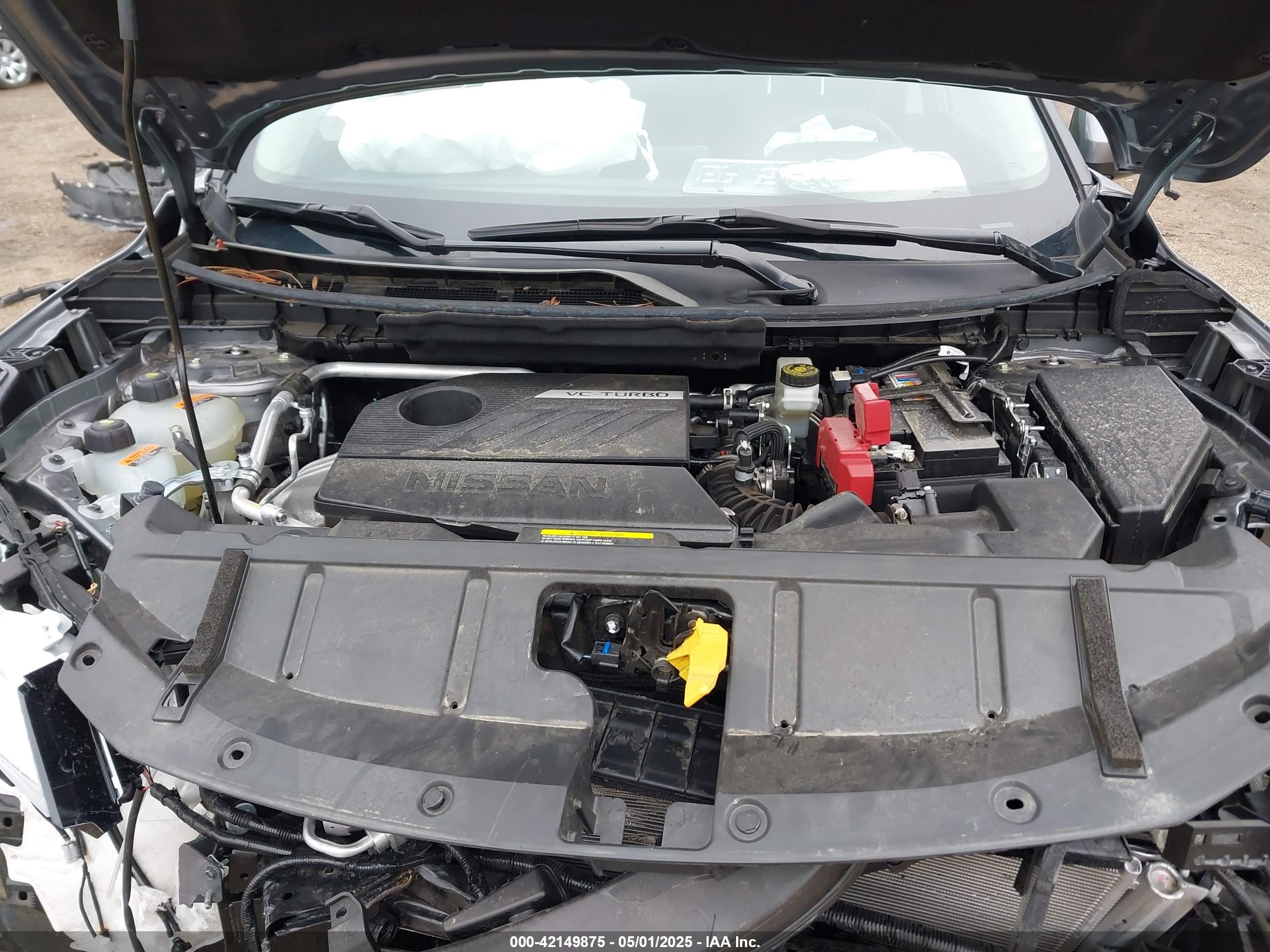 NISSAN ROGUE image 10