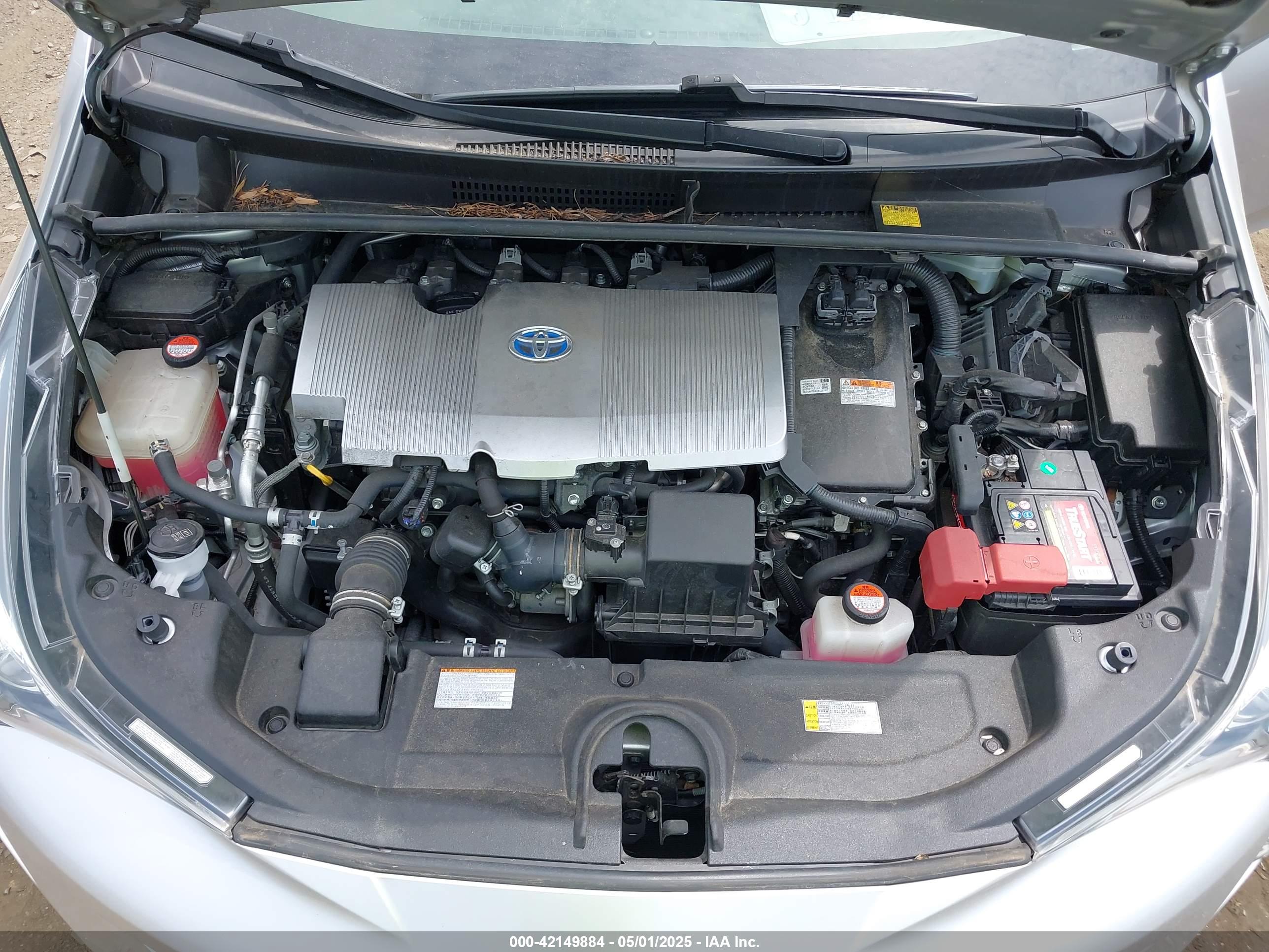 TOYOTA PRIUS image 10