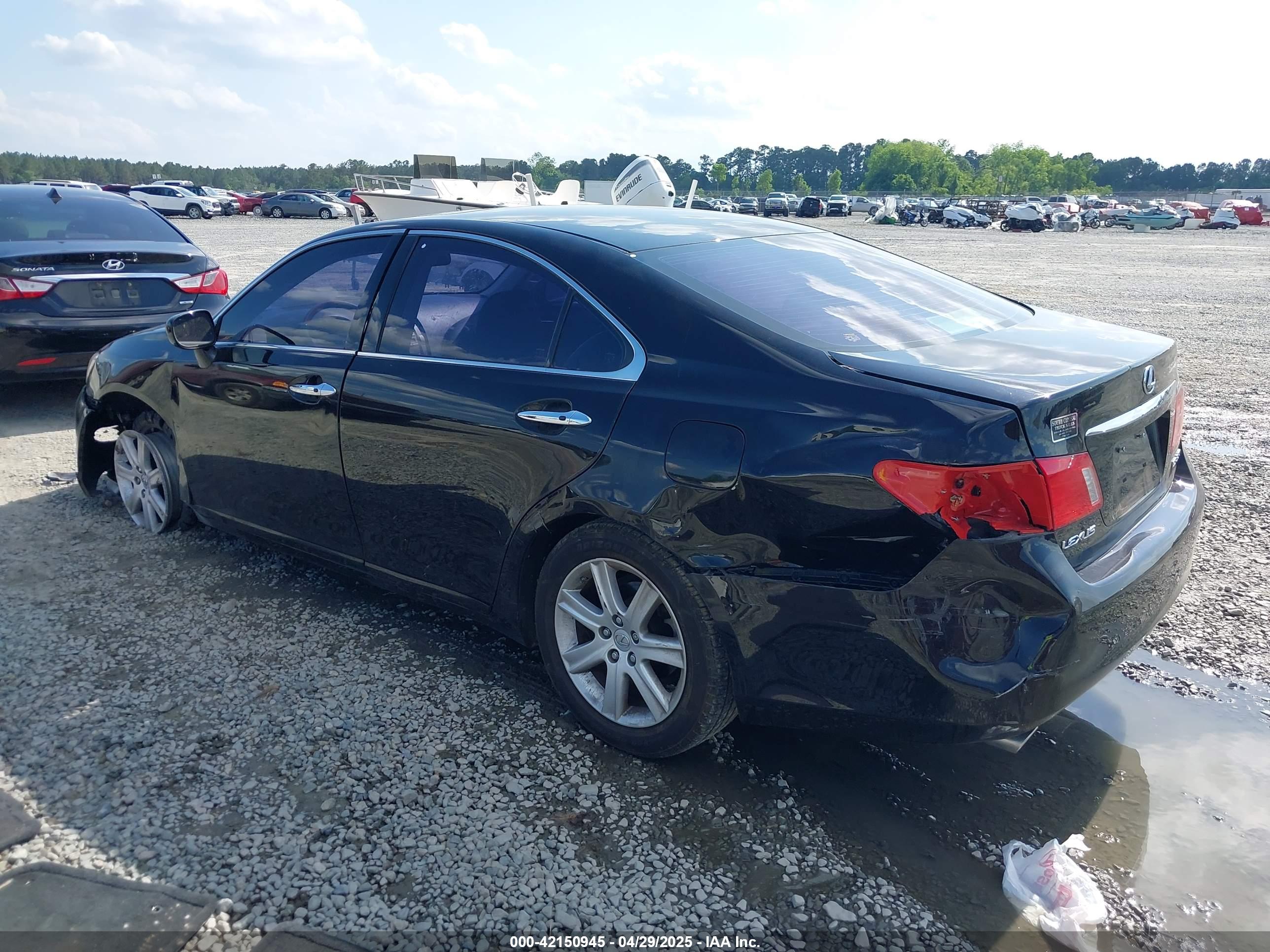 LEXUS ES image 3