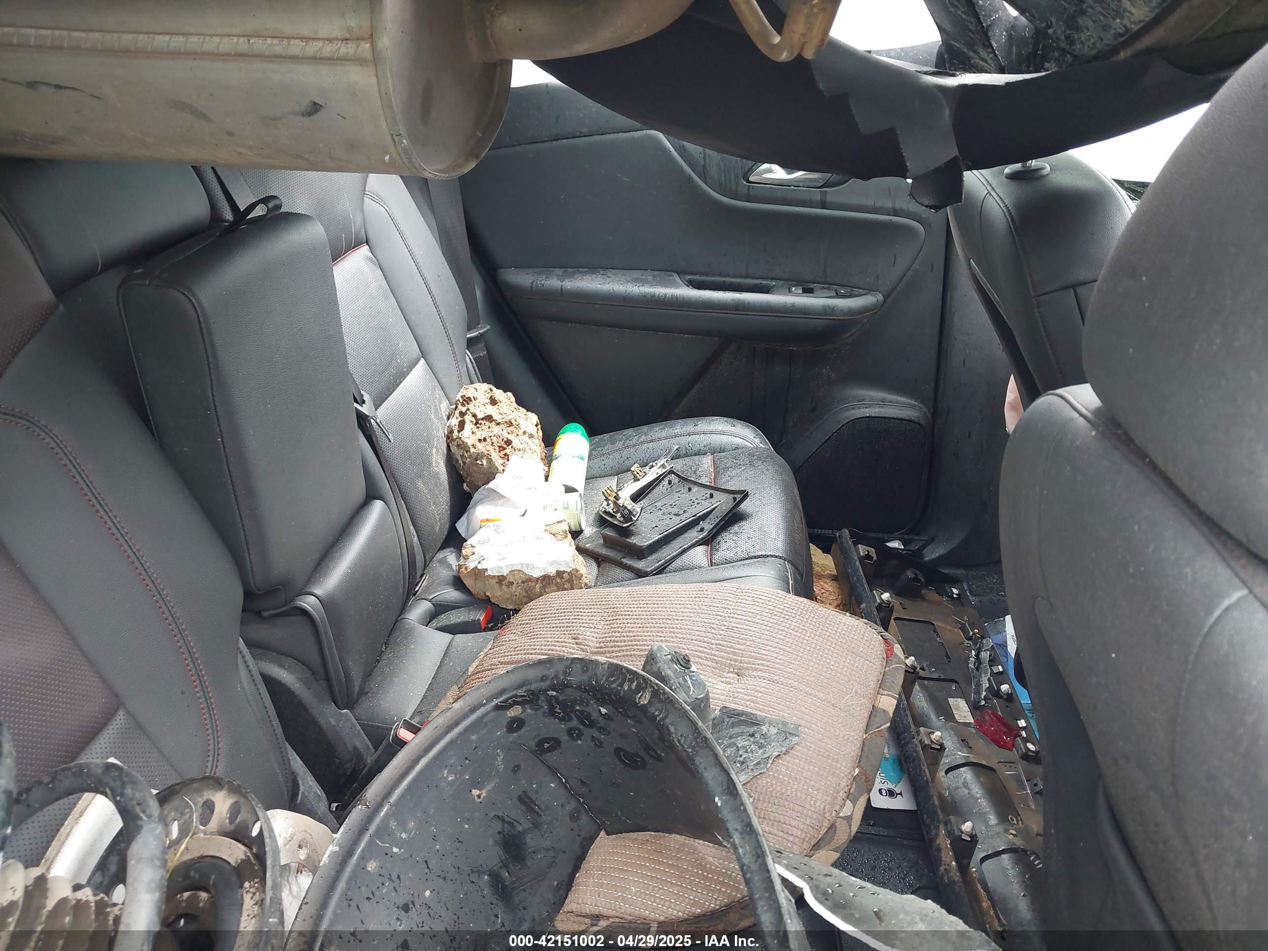 CHEVROLET BLAZER image 8