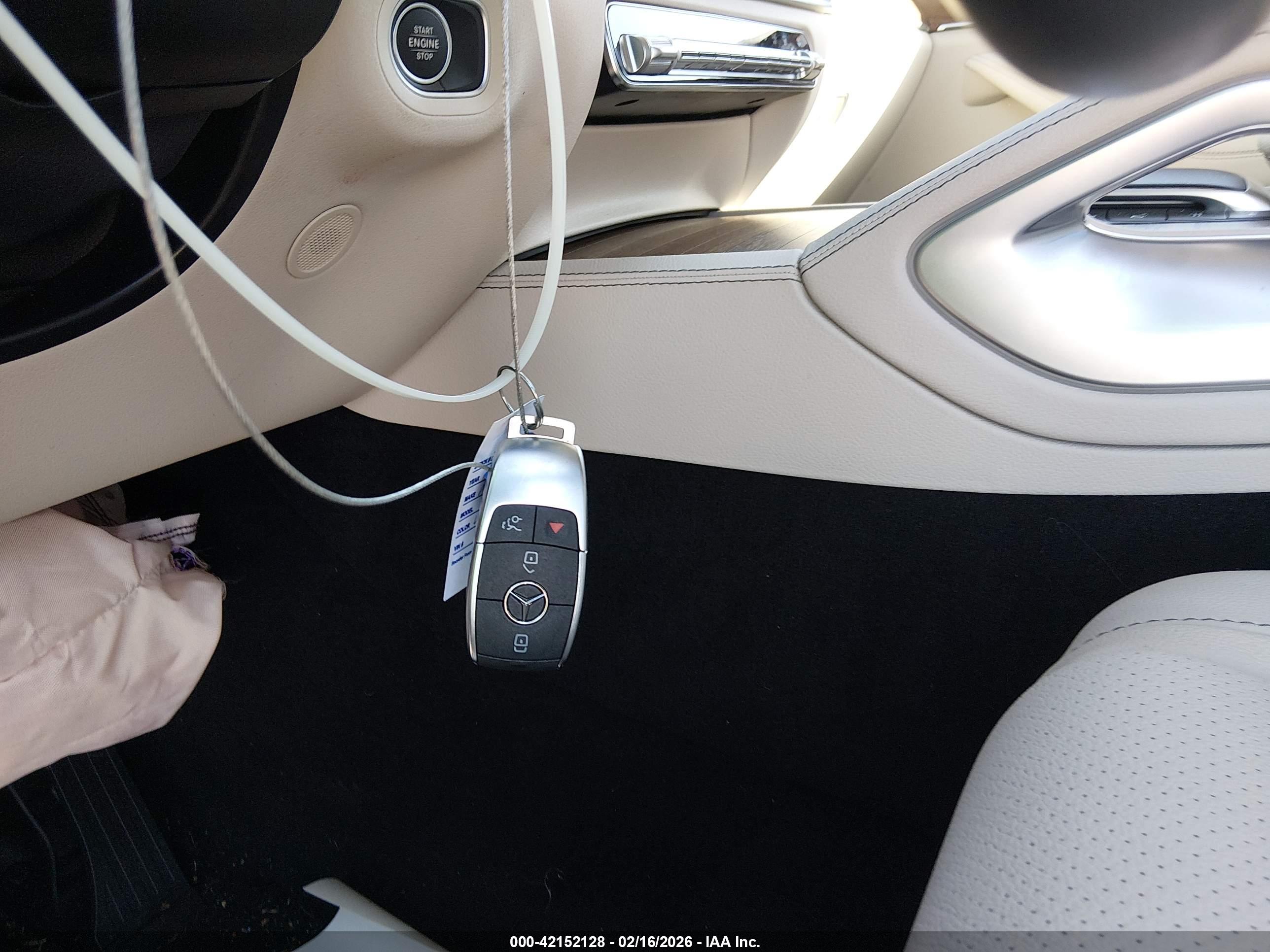 MERCEDES-BENZ GLE image 11