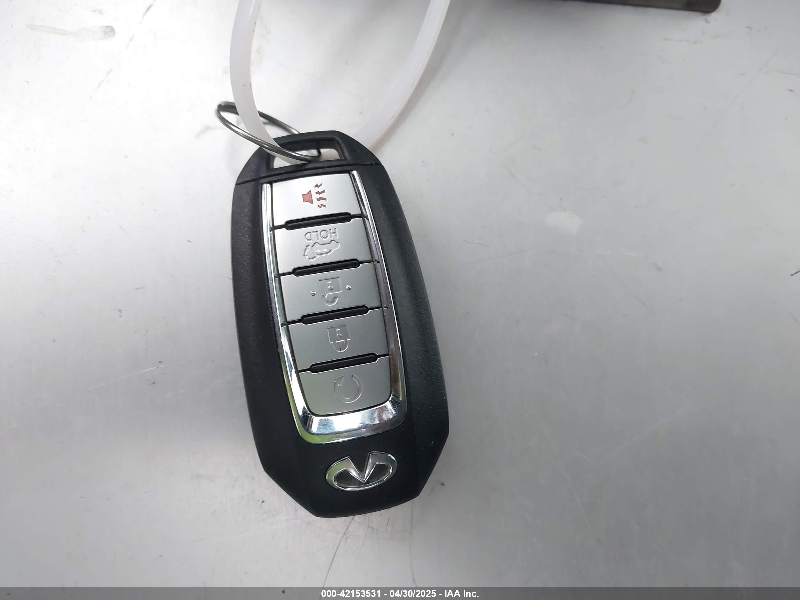 INFINITI QX60 image 11