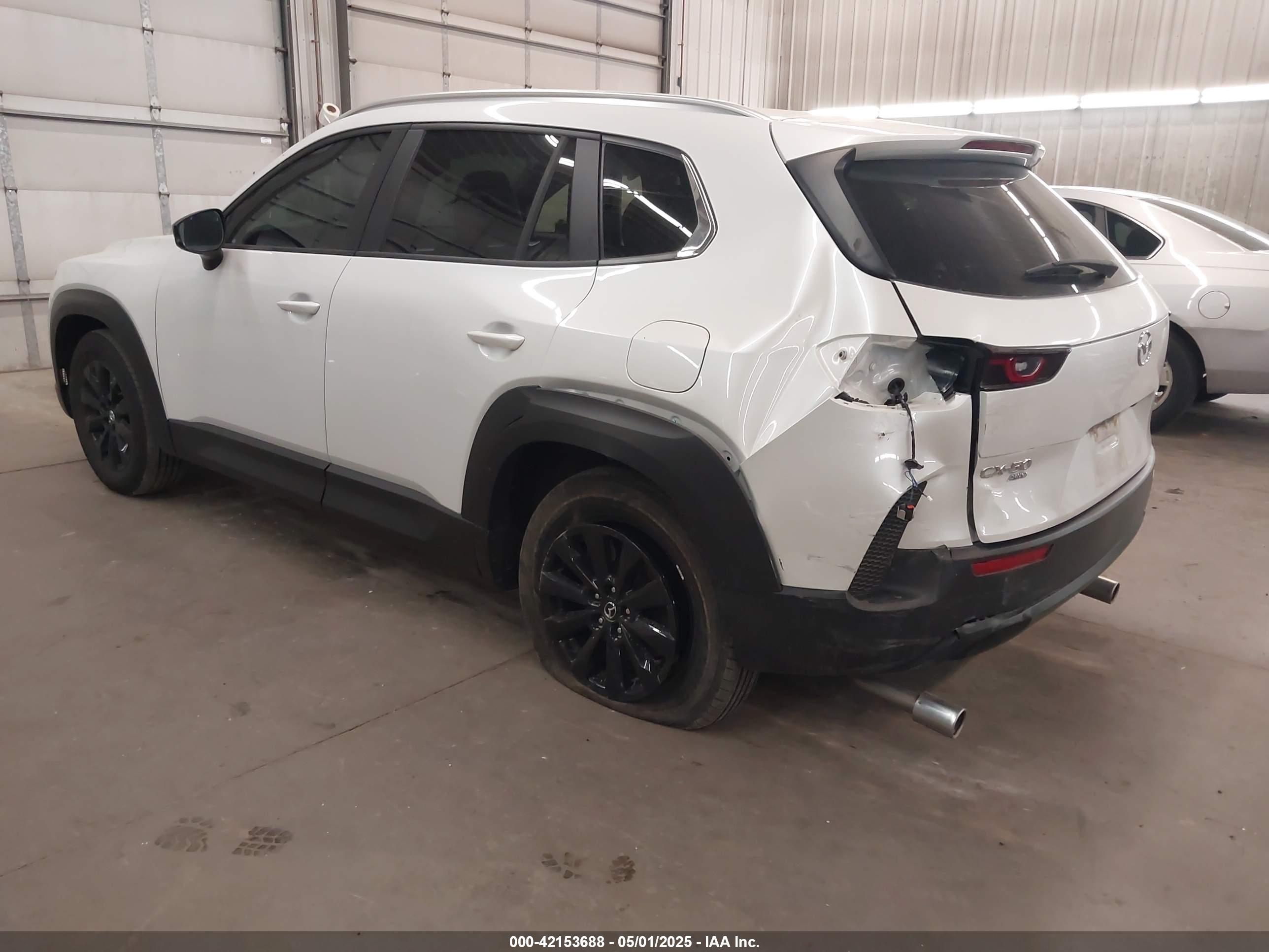 MAZDA CX-50 image 3