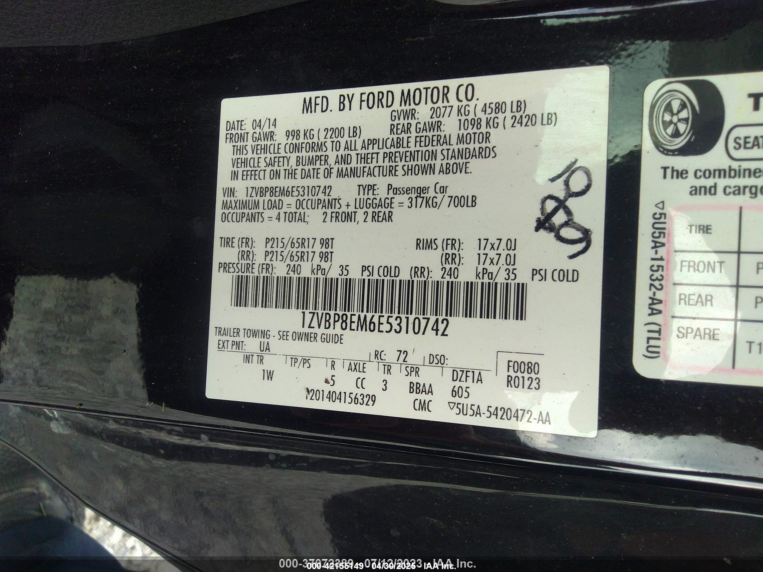 FORD MUSTANG image 9