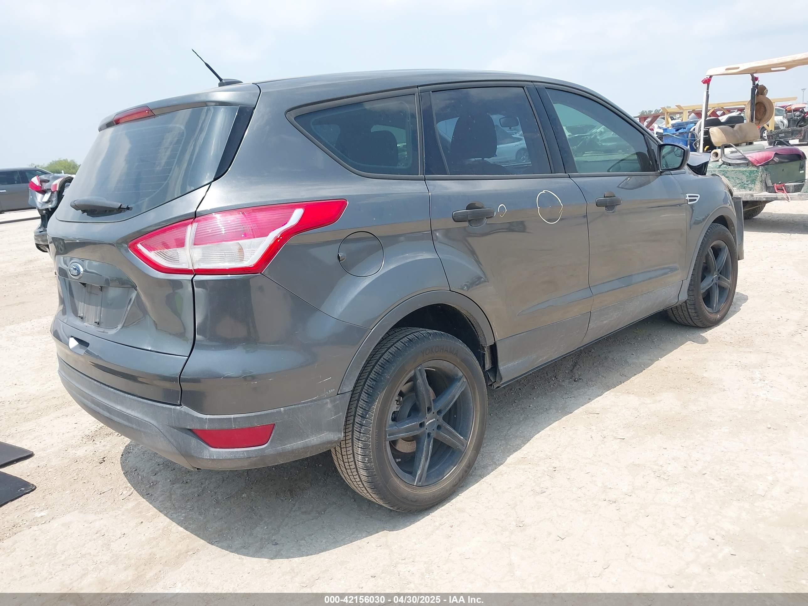 FORD ESCAPE image 4
