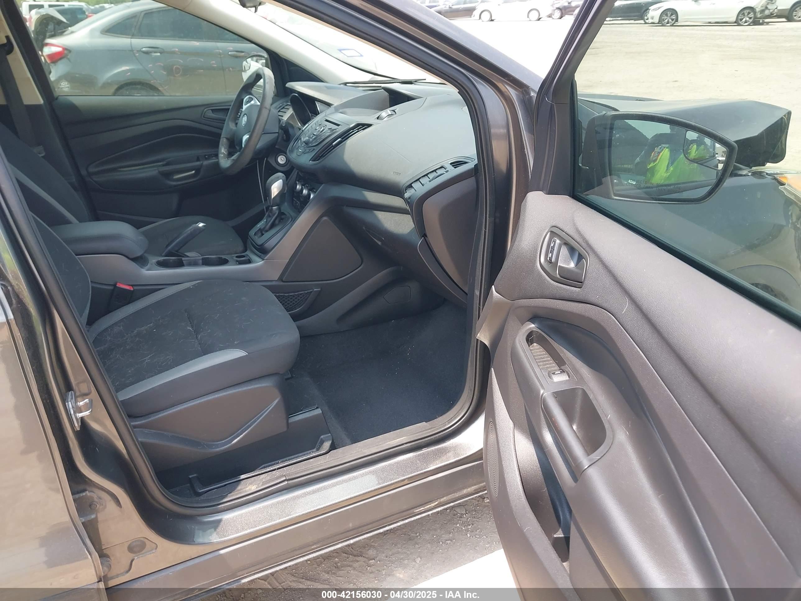 FORD ESCAPE image 5