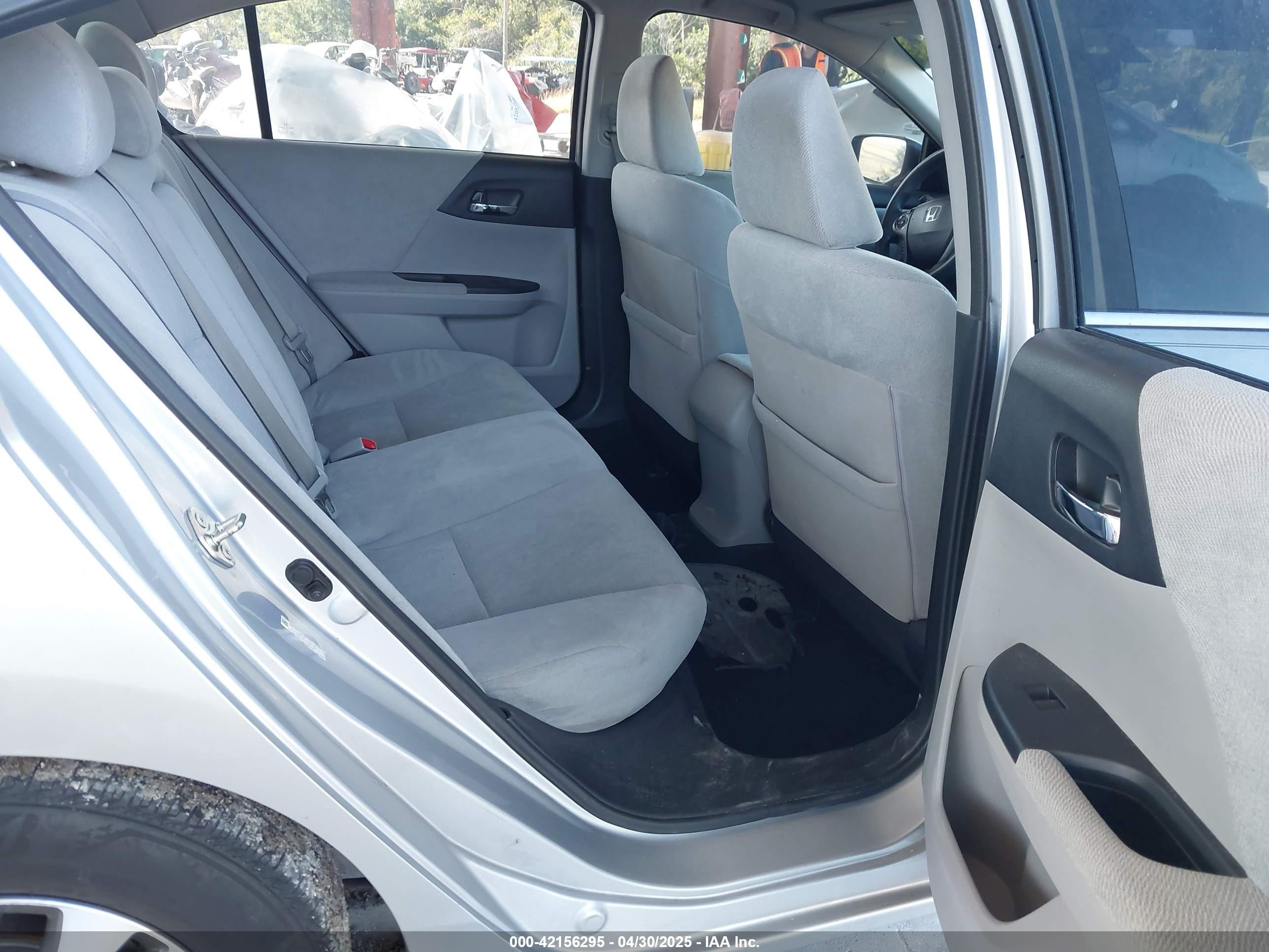 HONDA ACCORD image 8