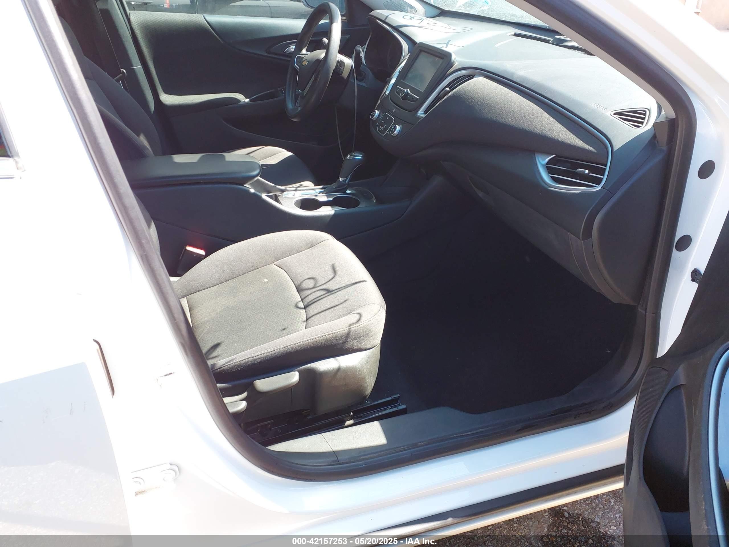 CHEVROLET MALIBU image 5