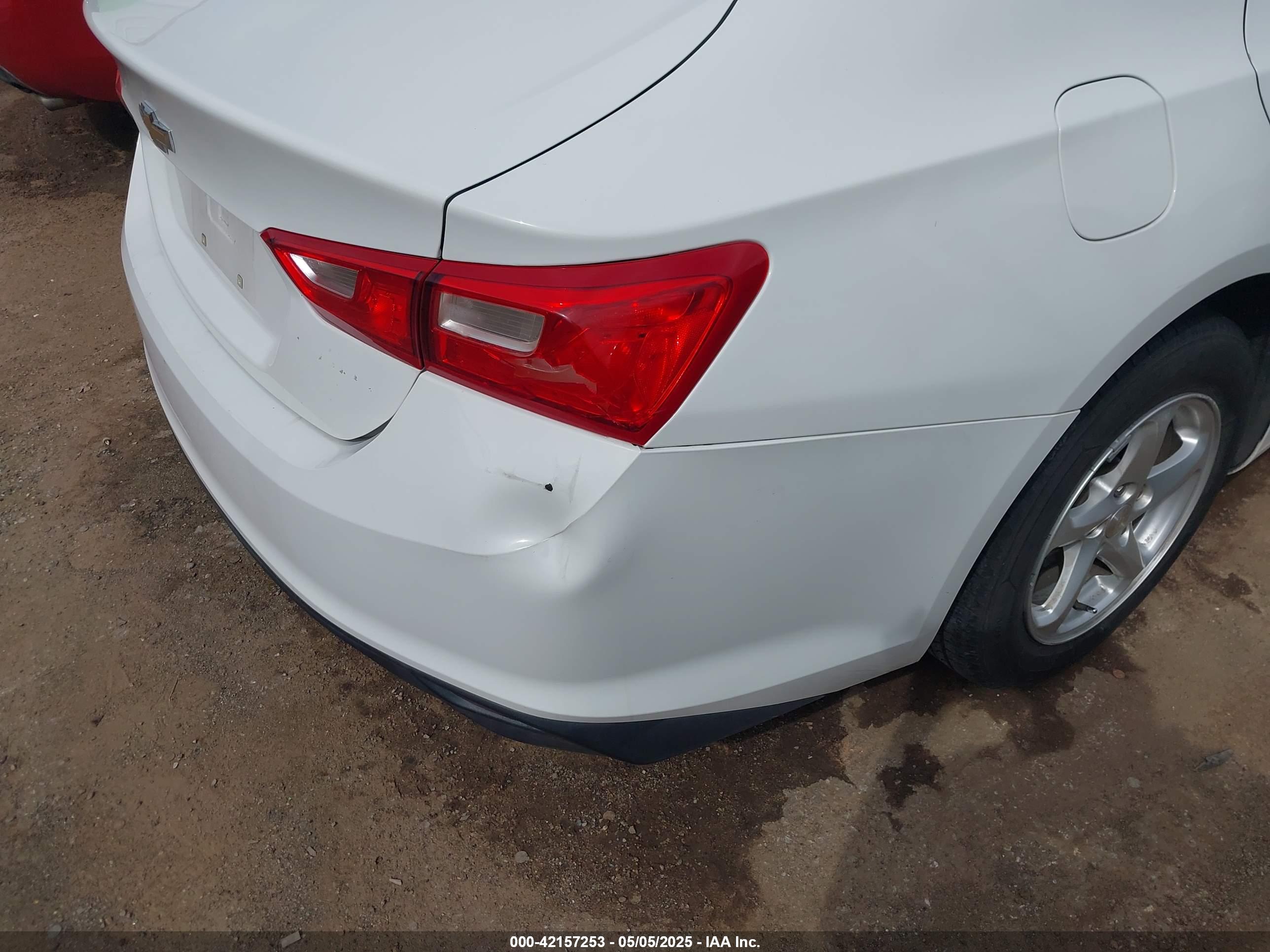CHEVROLET MALIBU image 6
