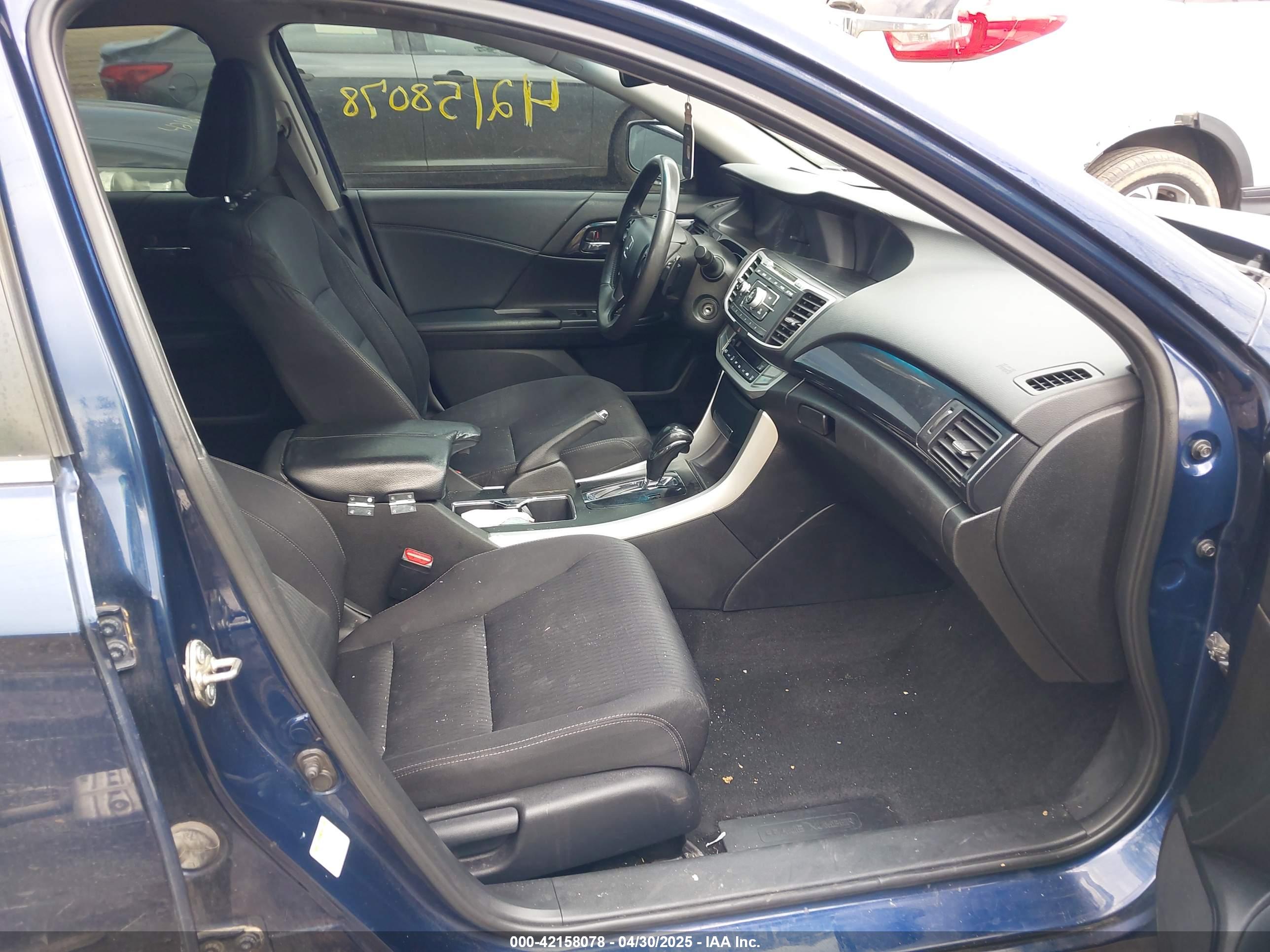 HONDA ACCORD image 5
