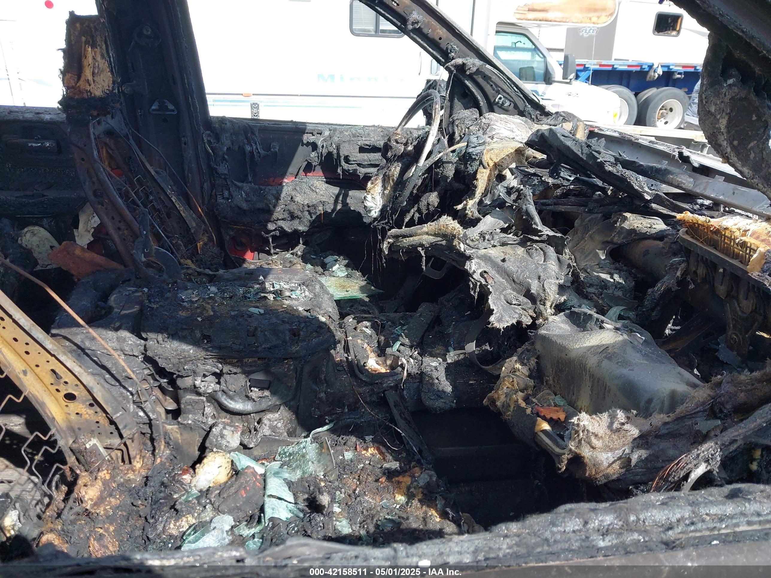 GMC SIERRA image 5