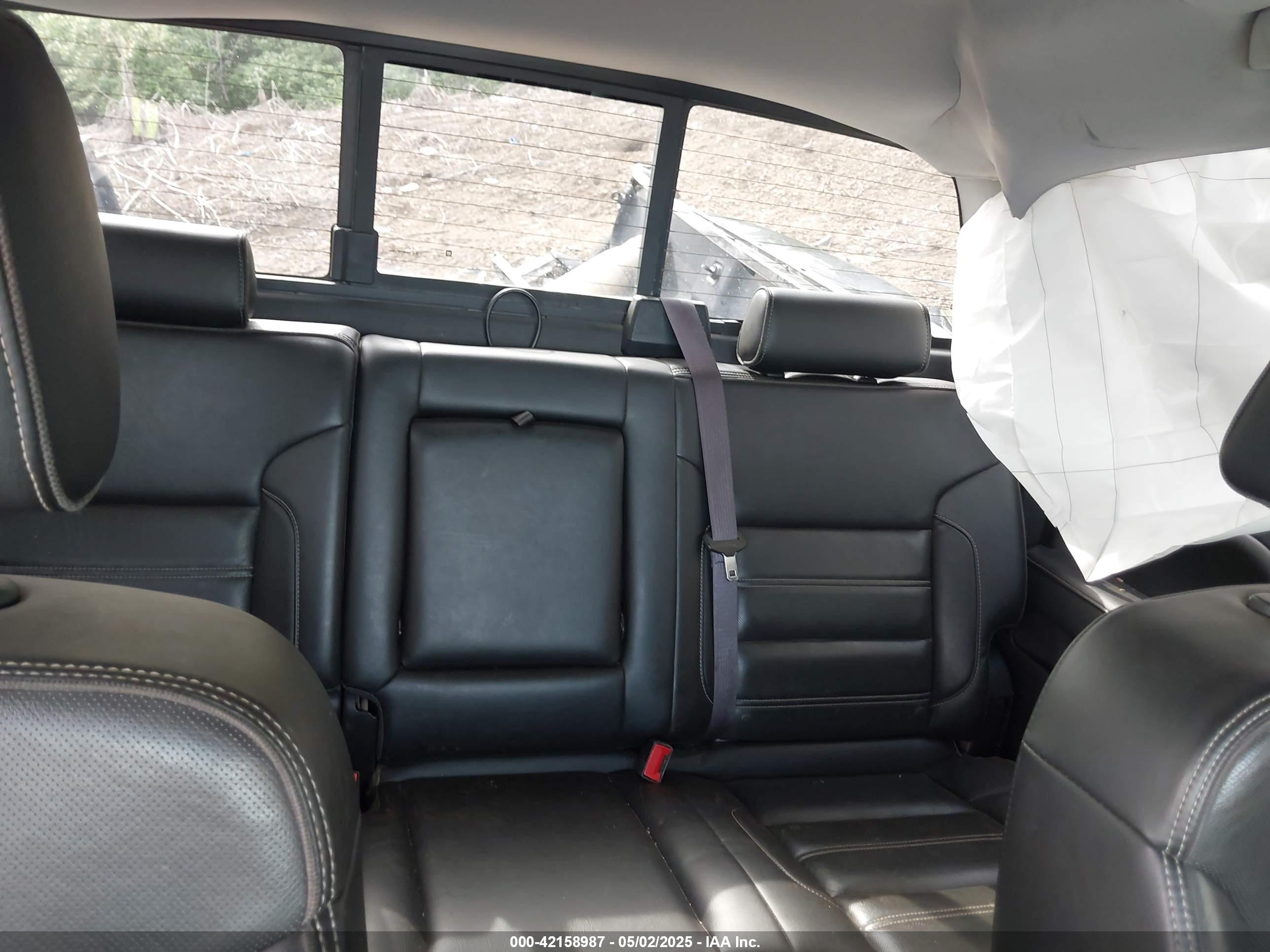 GMC SIERRA image 8