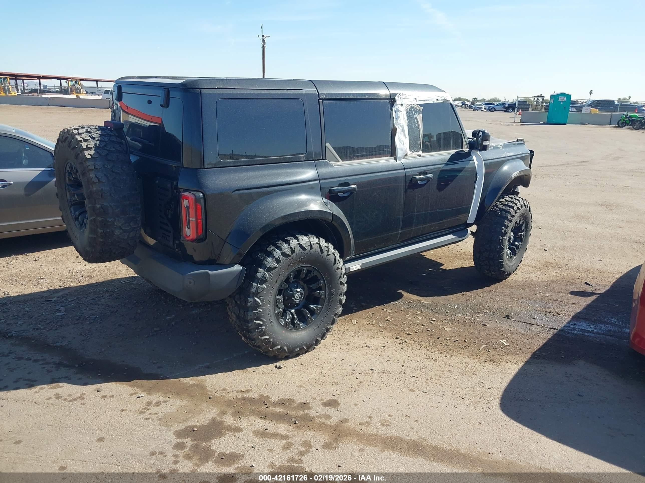 FORD BRONCO image 4