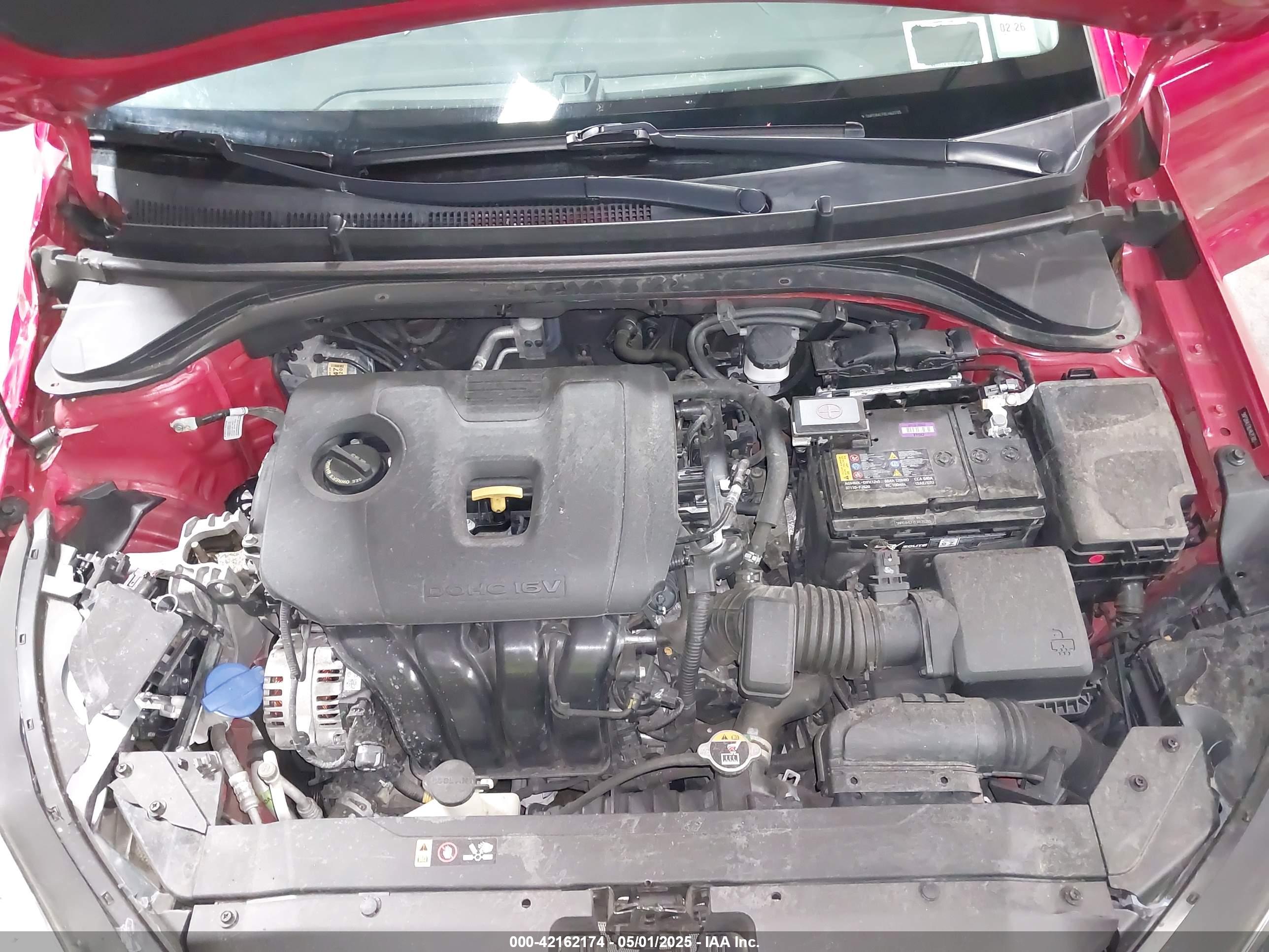 HYUNDAI ELANTRA image 10