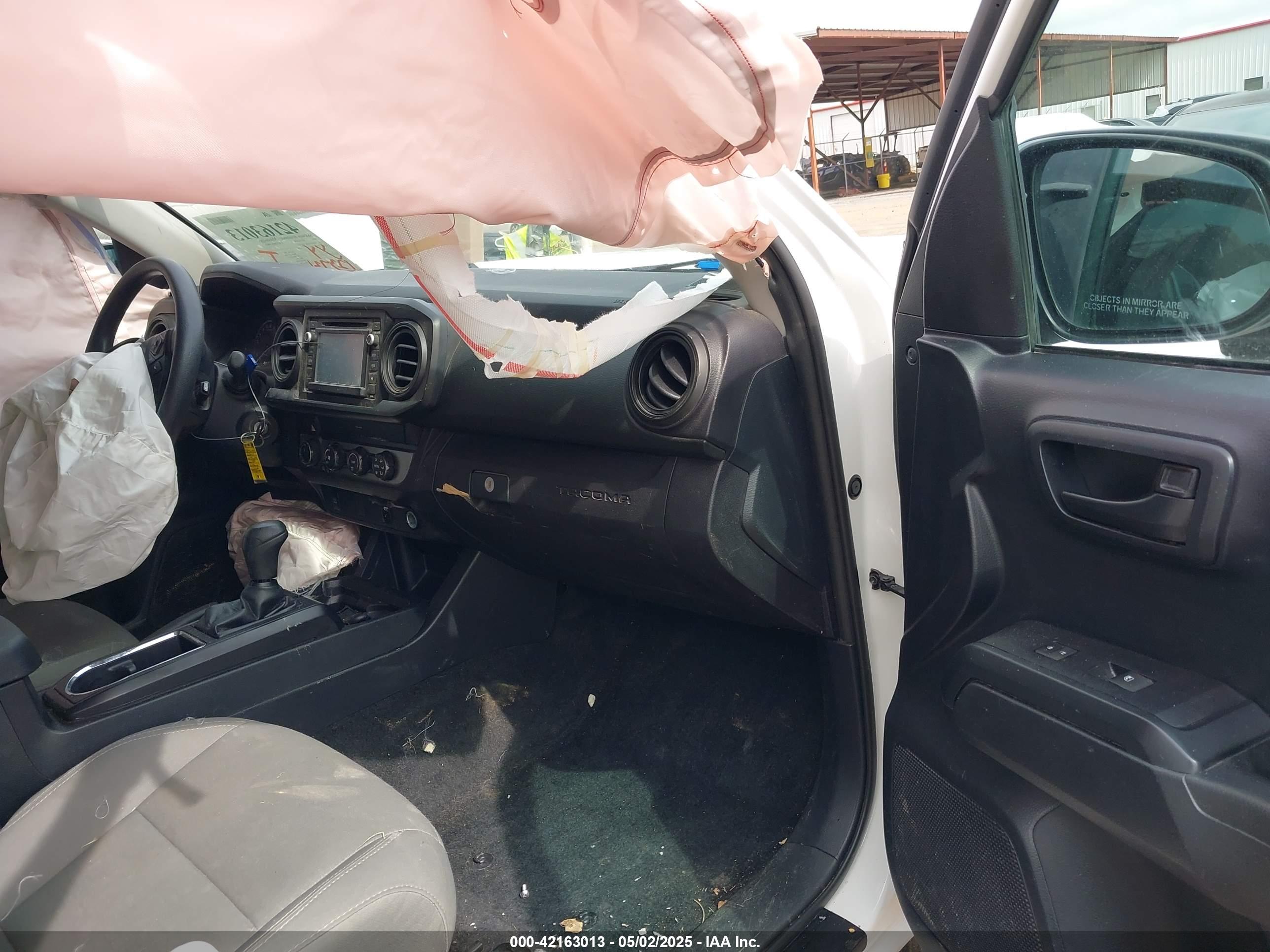 TOYOTA TACOMA image 5