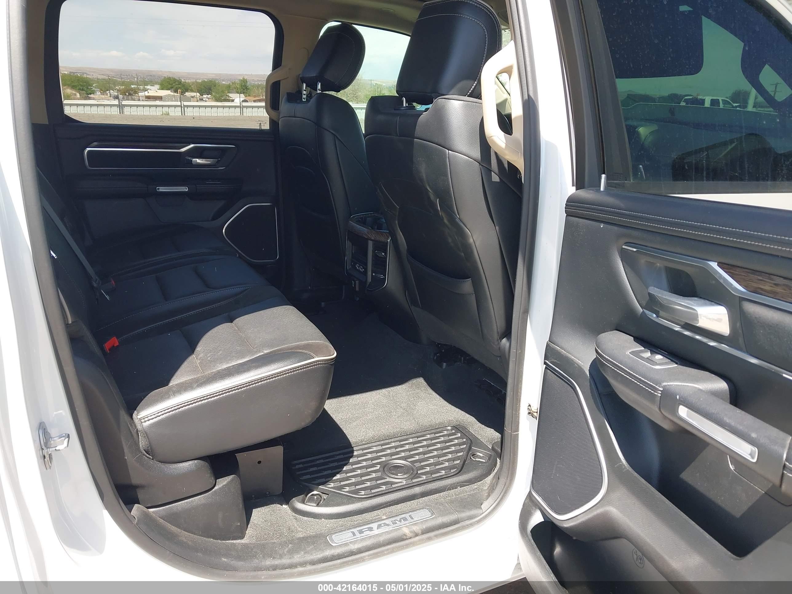 RAM 1500 image 8