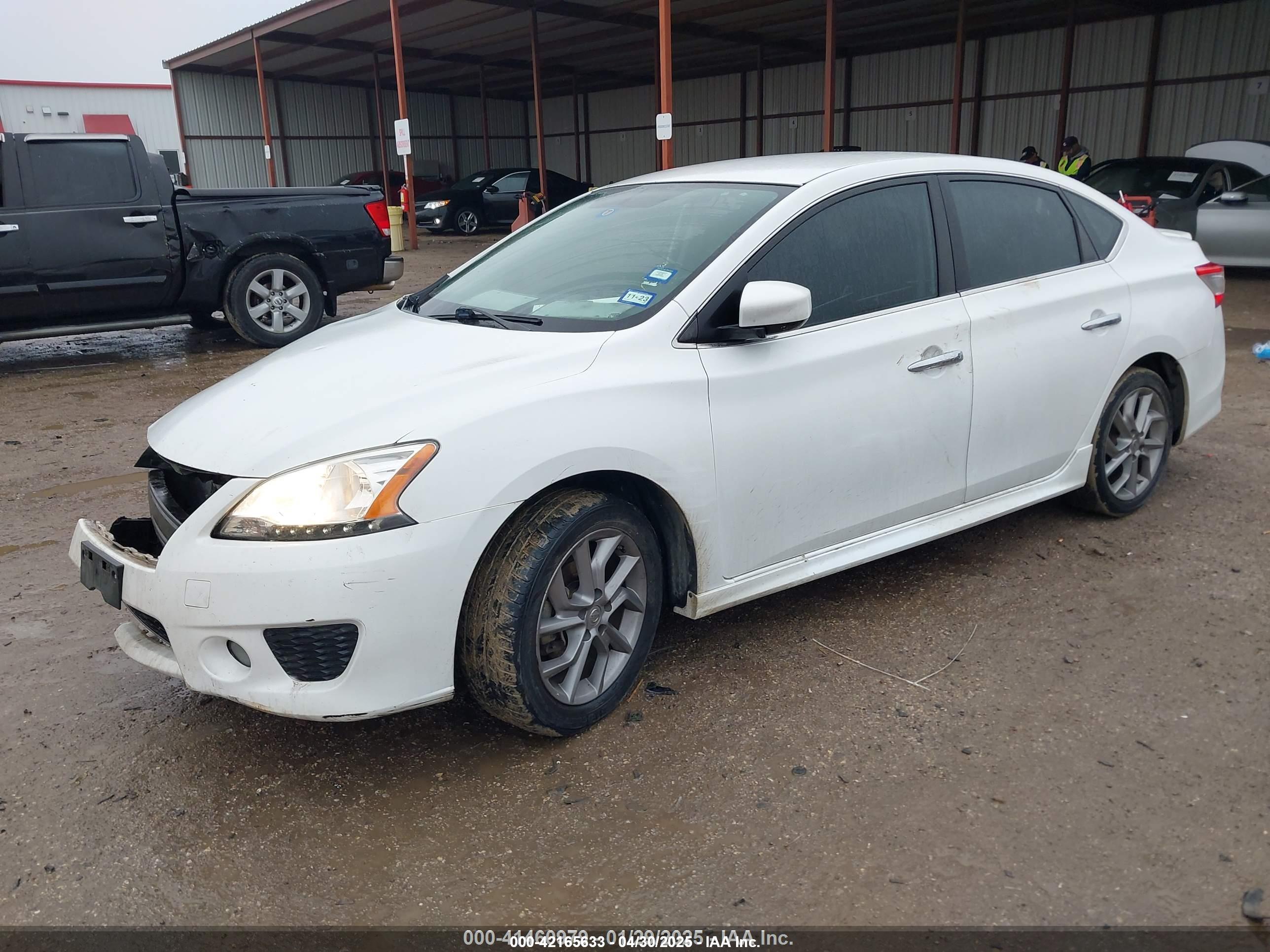 NISSAN SENTRA image 2