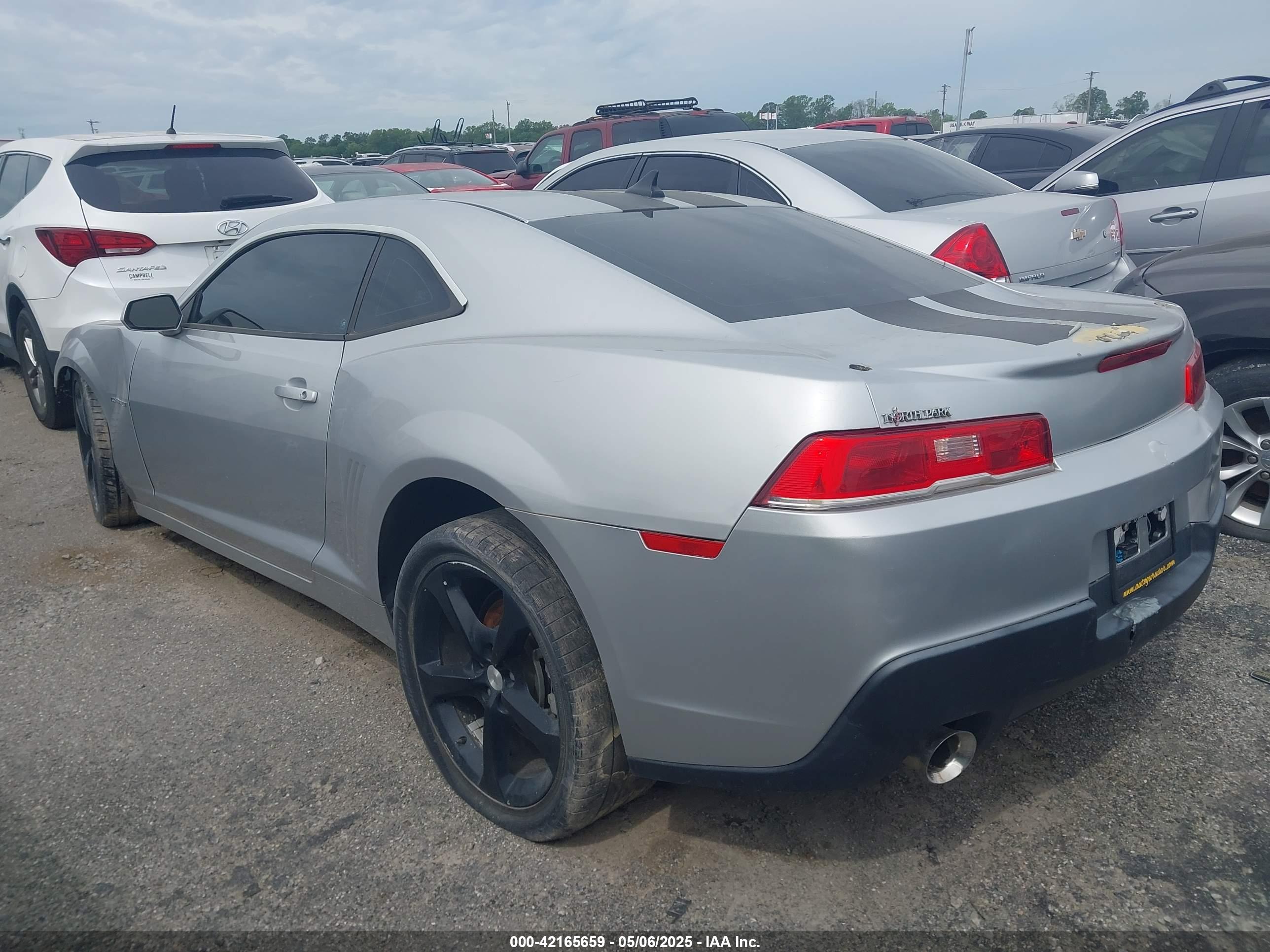 CHEVROLET CAMARO image 3