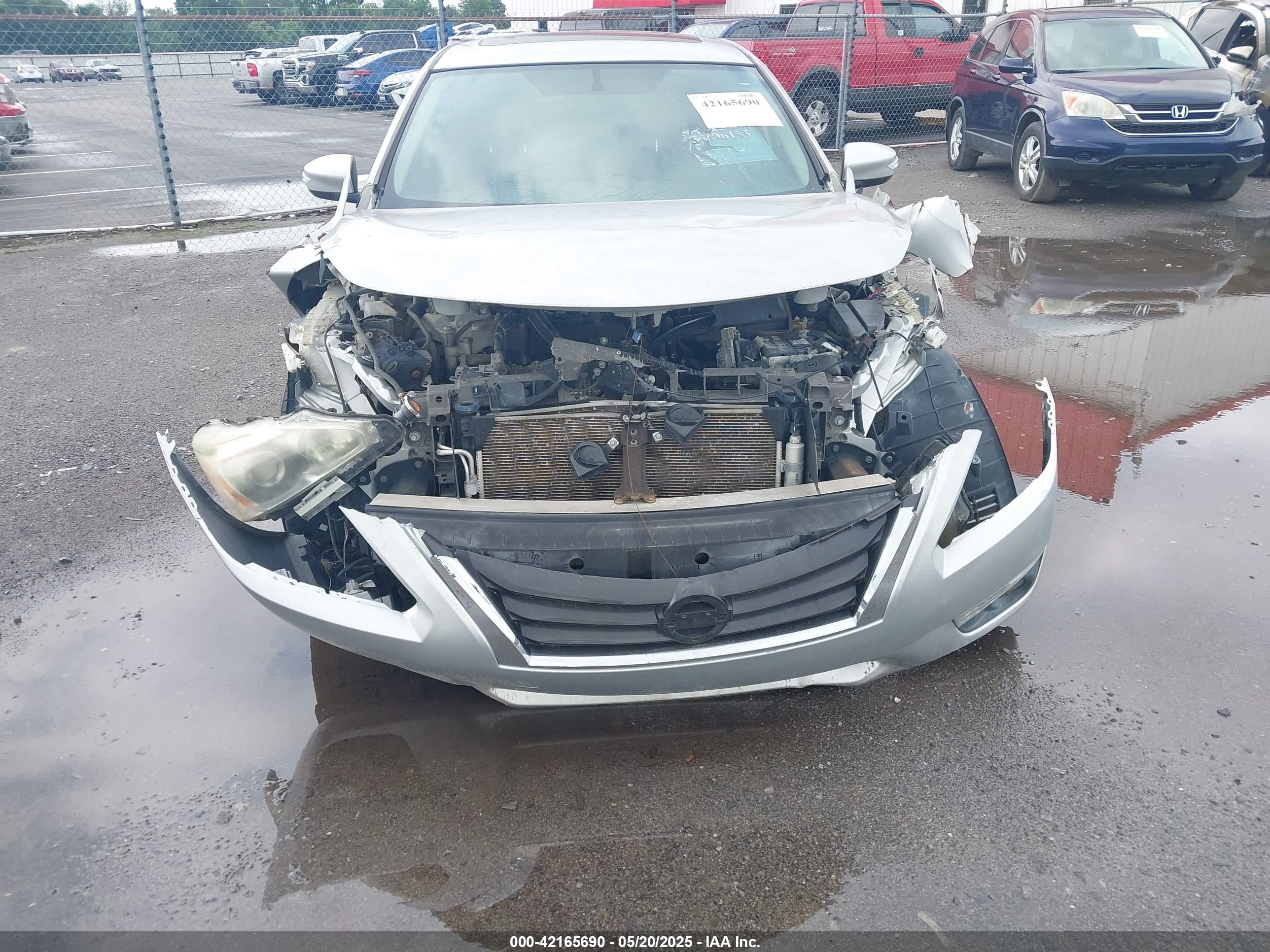 NISSAN ALTIMA image 6