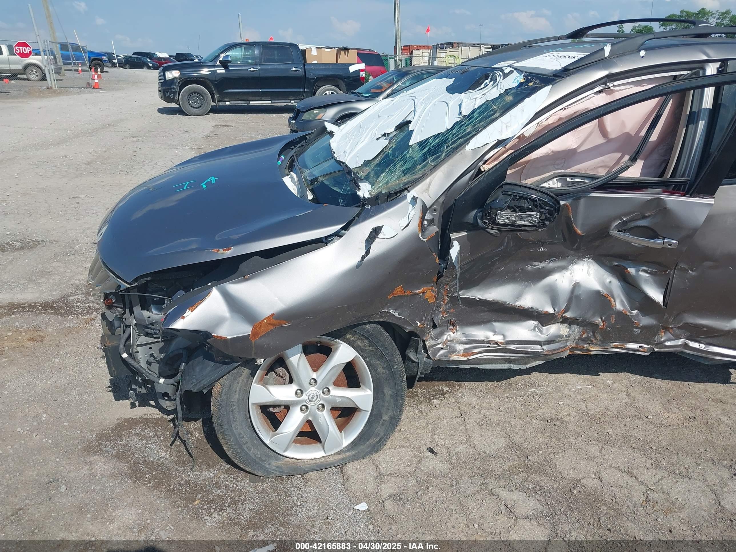 NISSAN MURANO image 6
