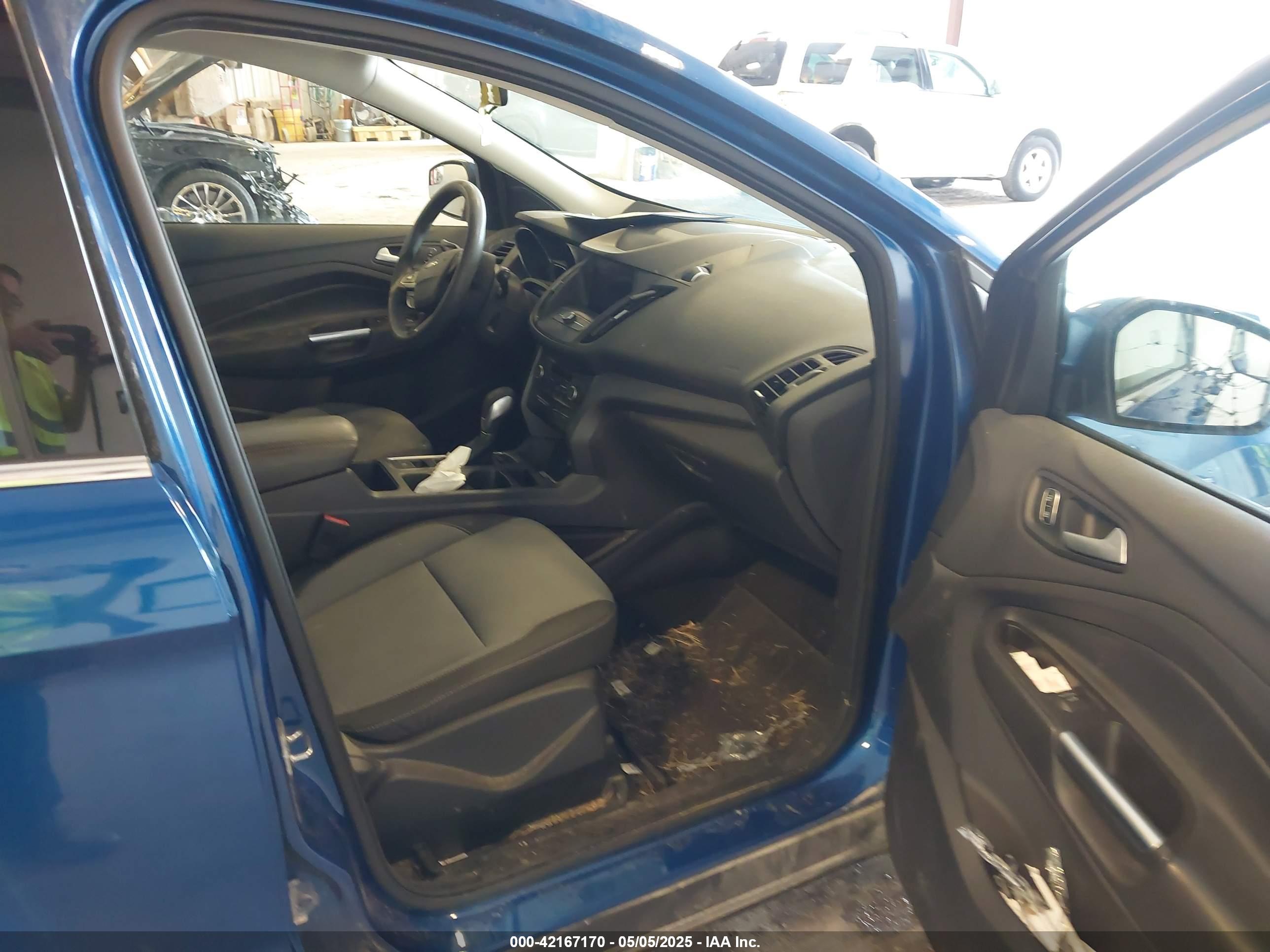 FORD ESCAPE image 5