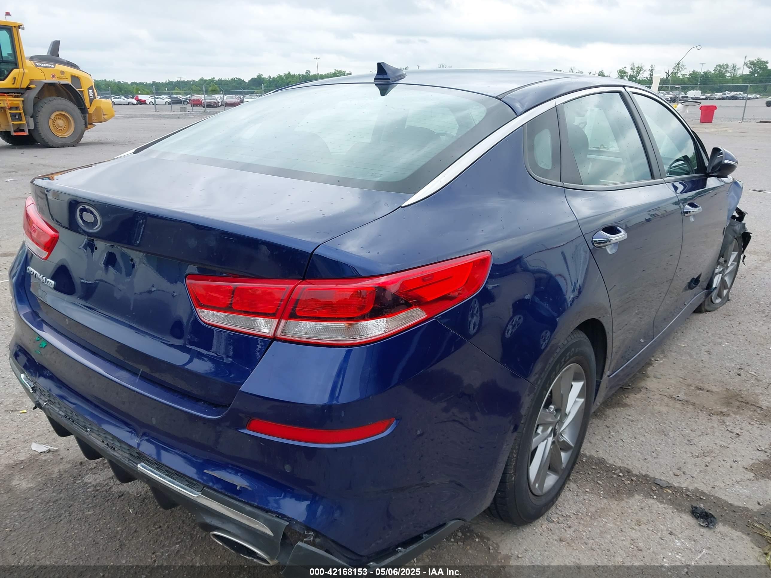 KIA OPTIMA image 4
