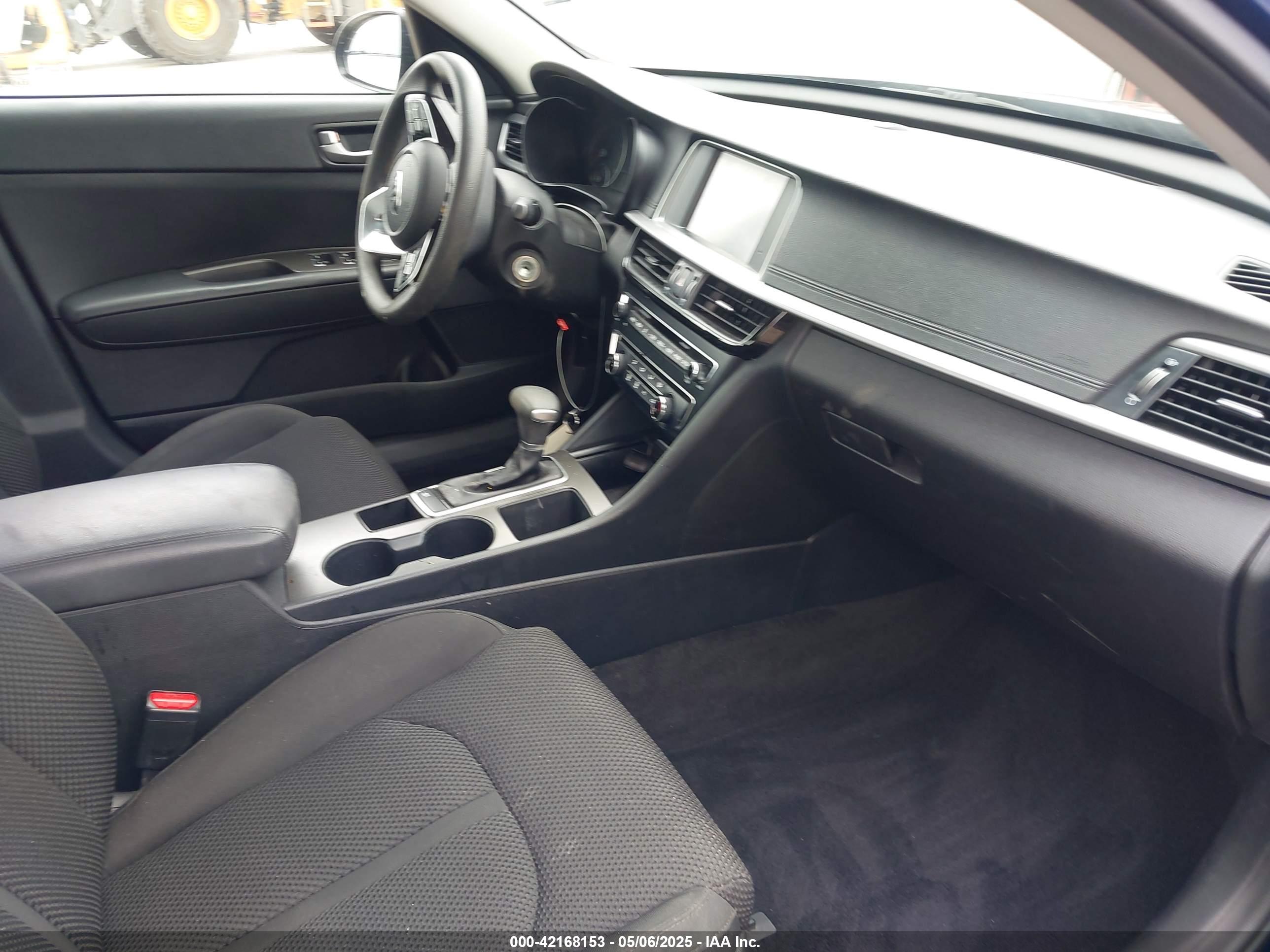 KIA OPTIMA image 5