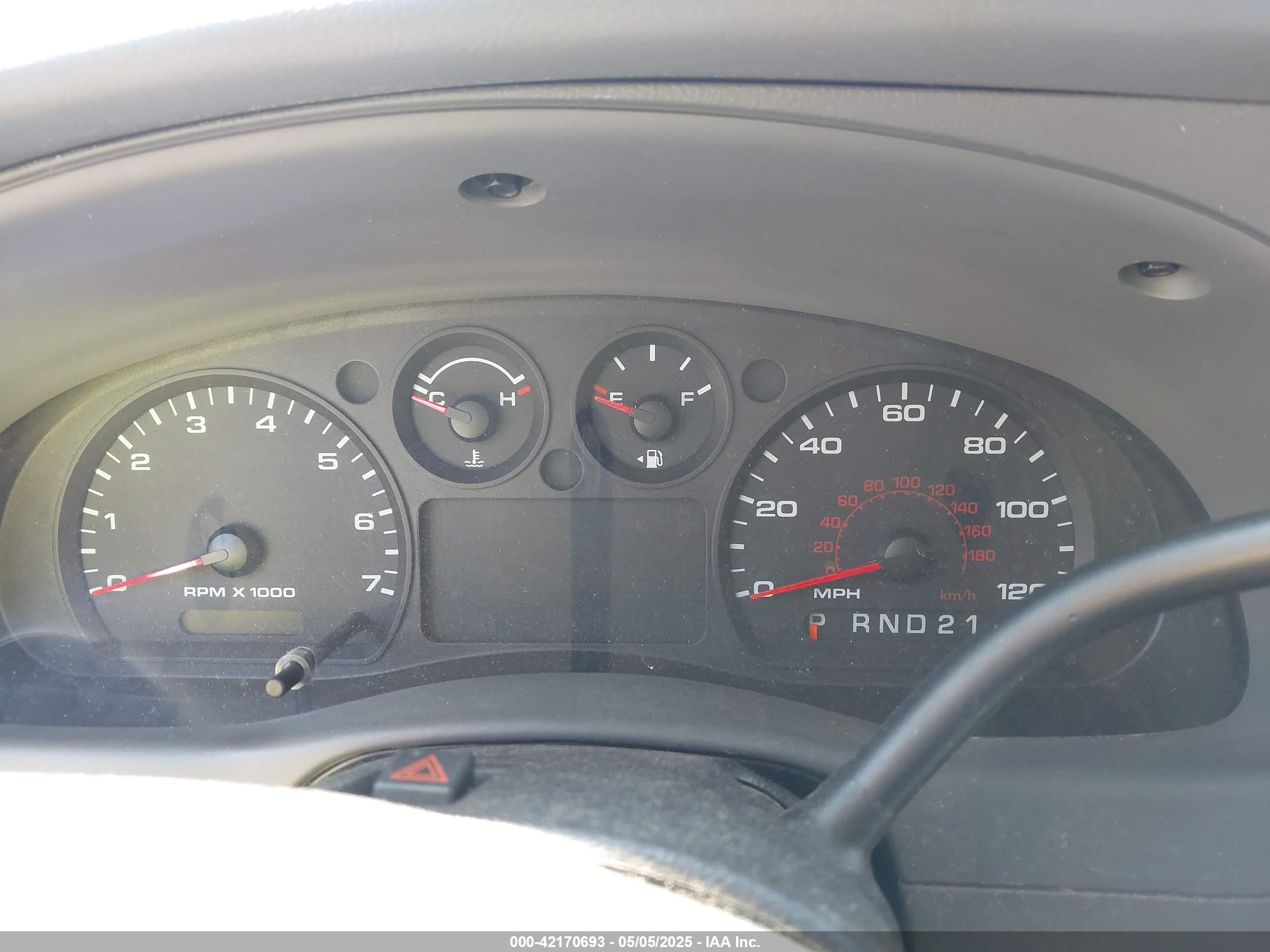 FORD RANGER image 7