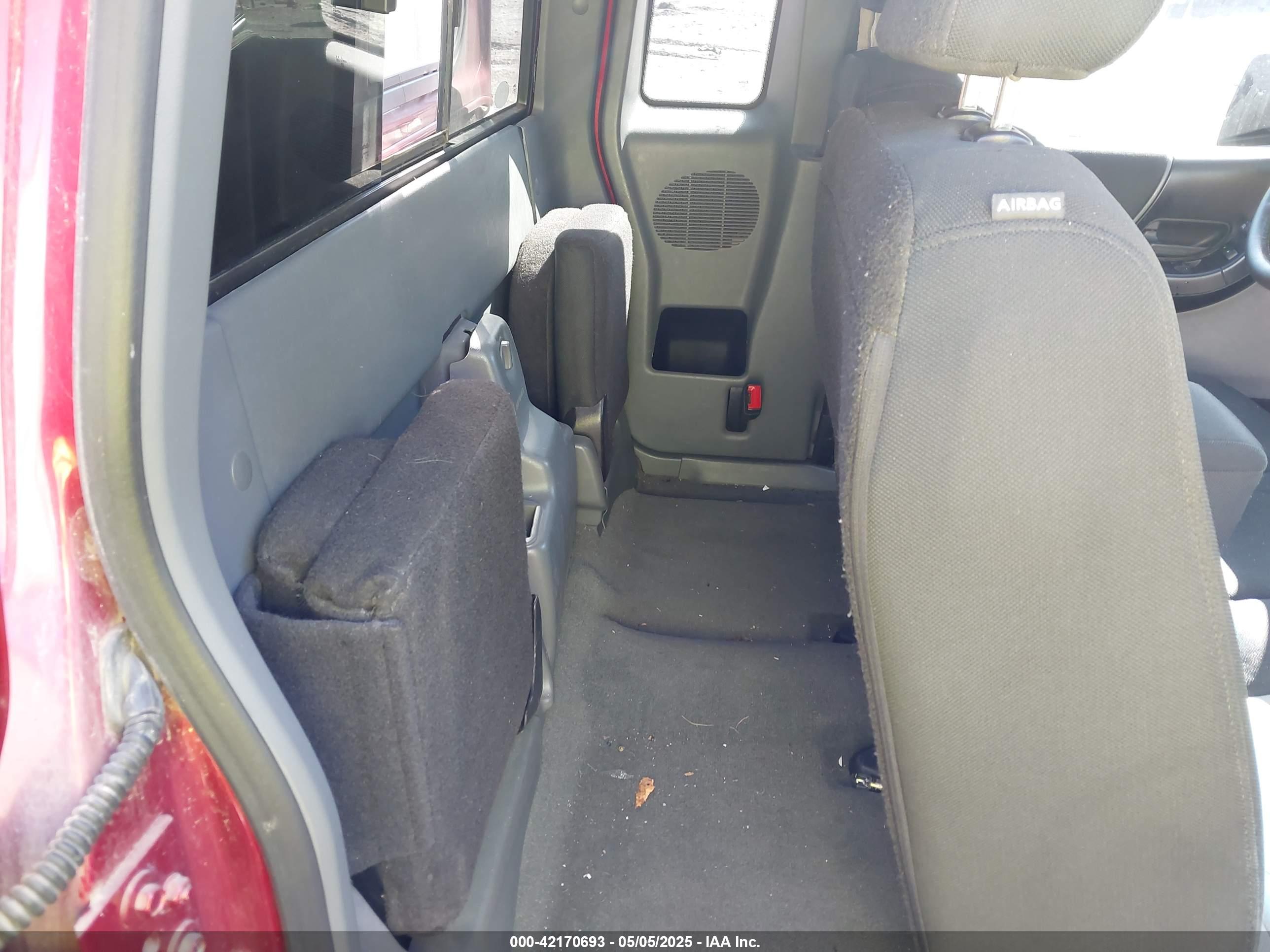 FORD RANGER image 8