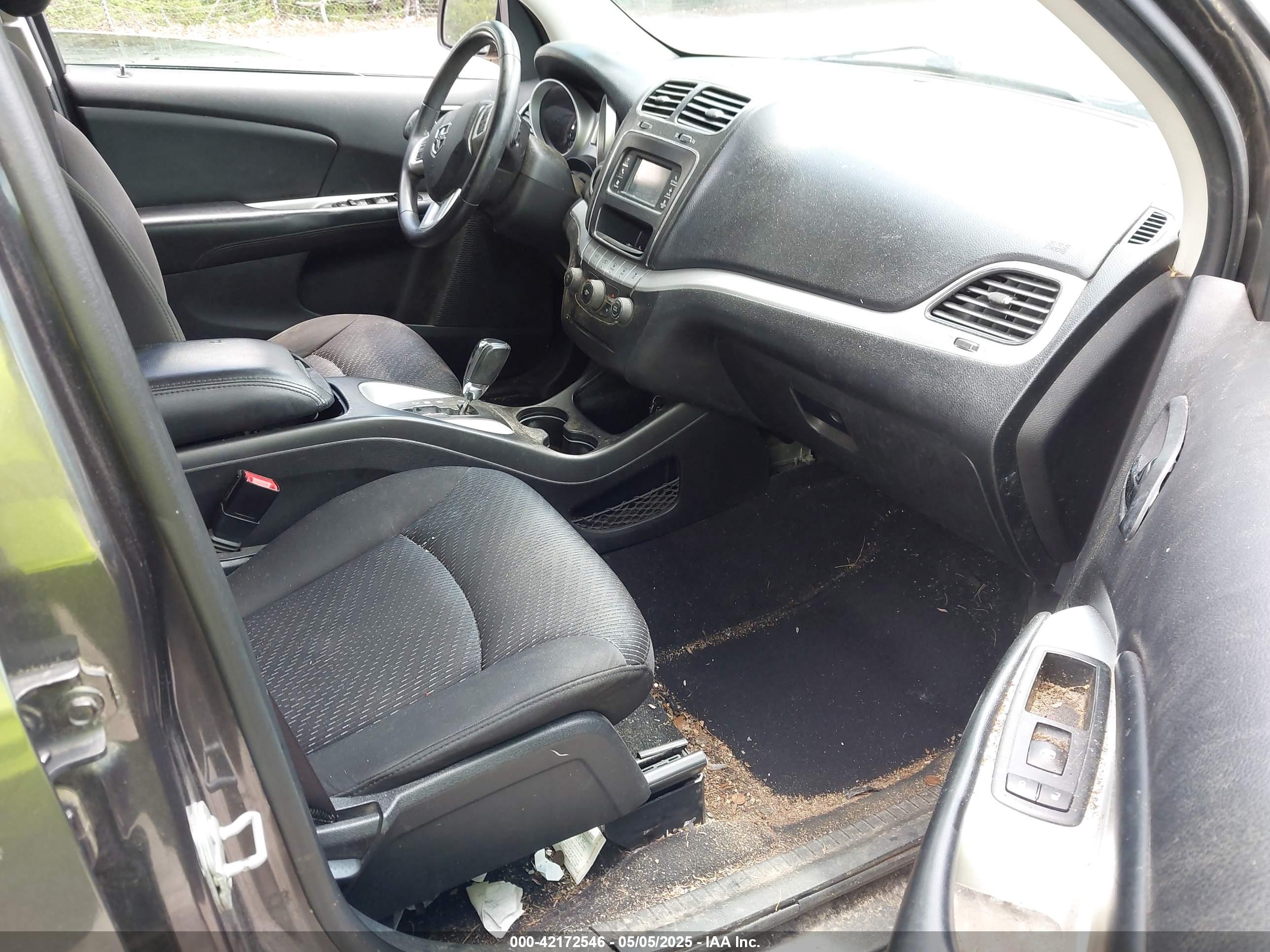 DODGE JOURNEY image 5