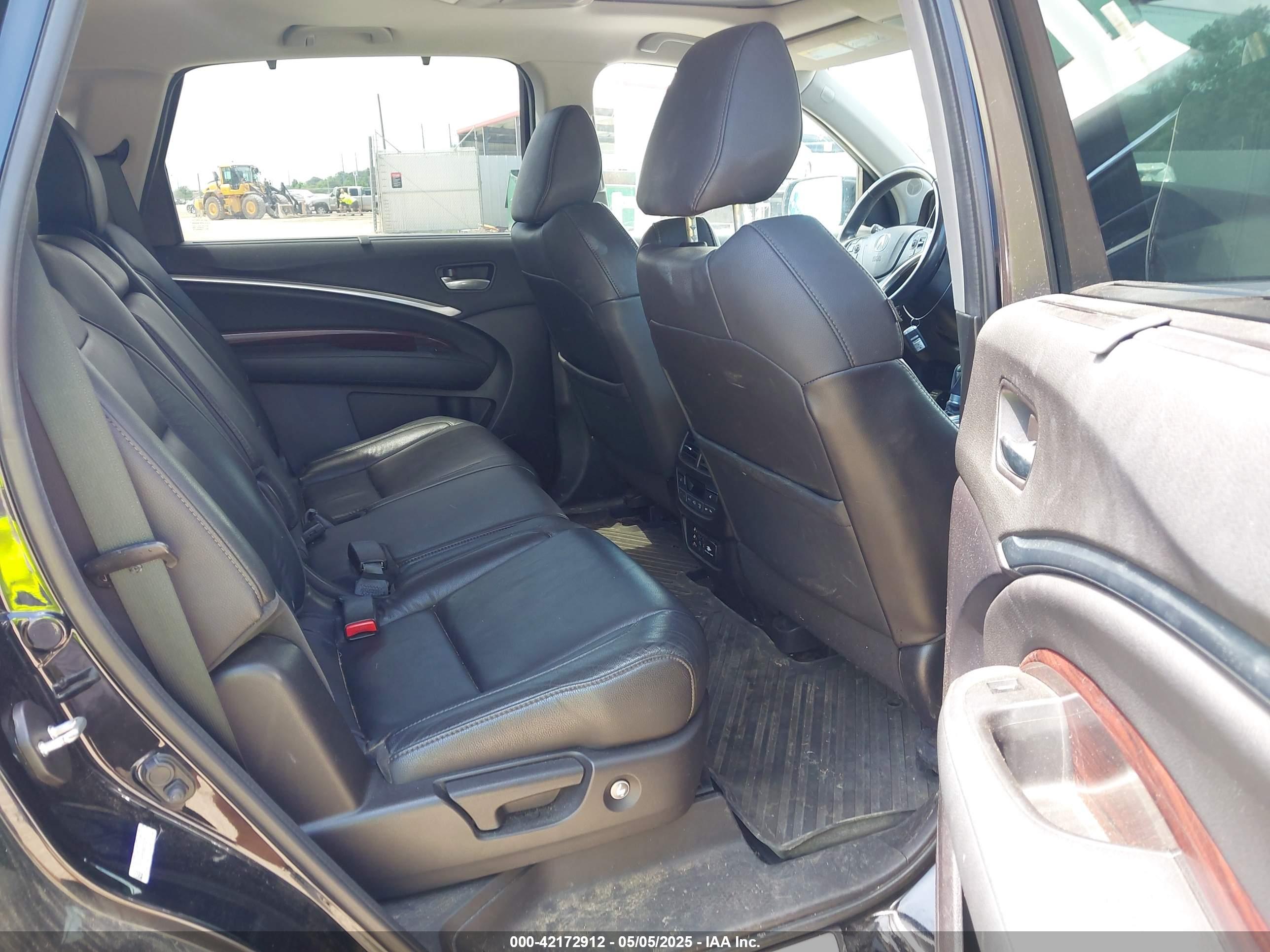 ACURA MDX image 8
