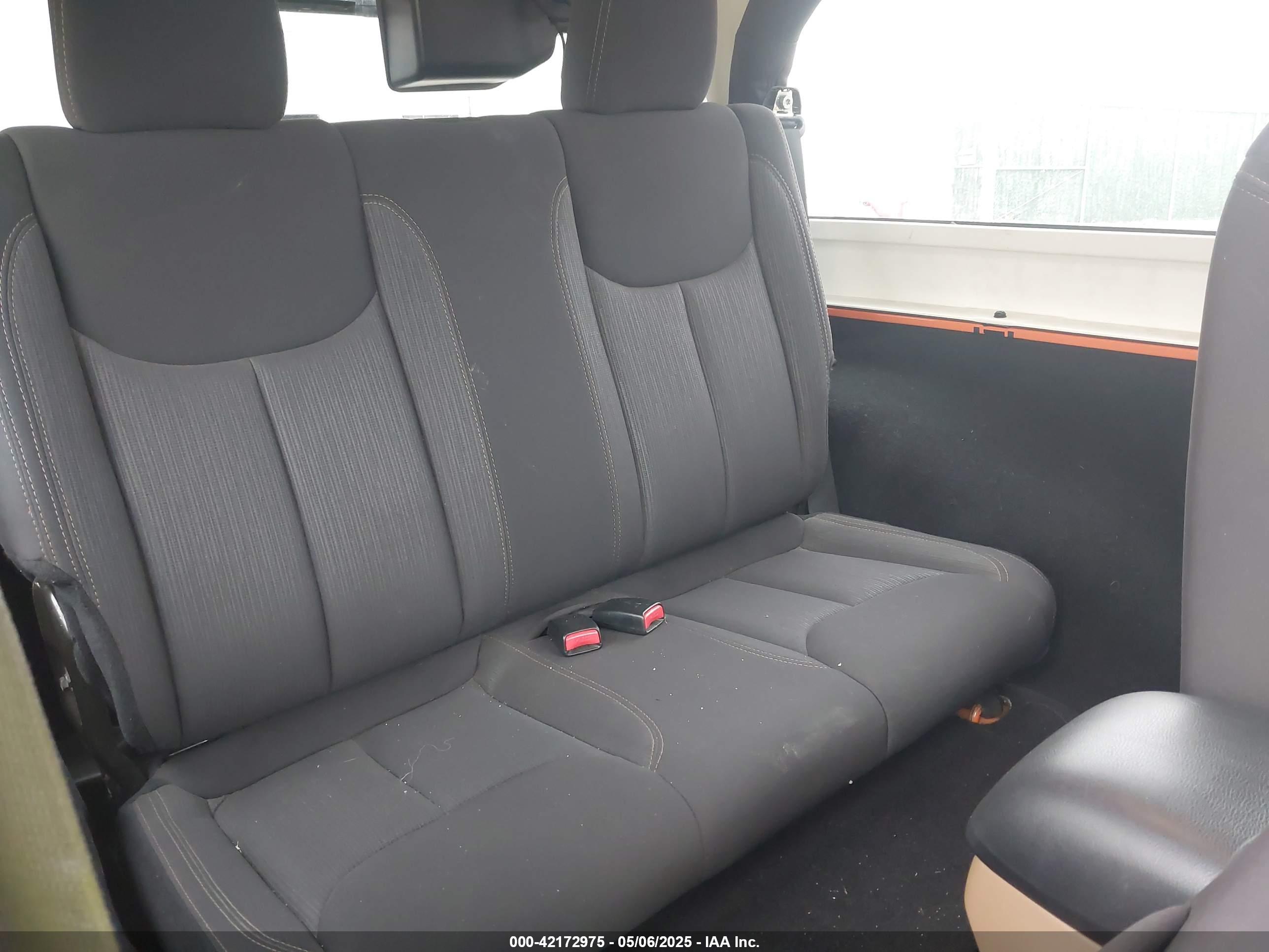 JEEP WRANGLER image 8